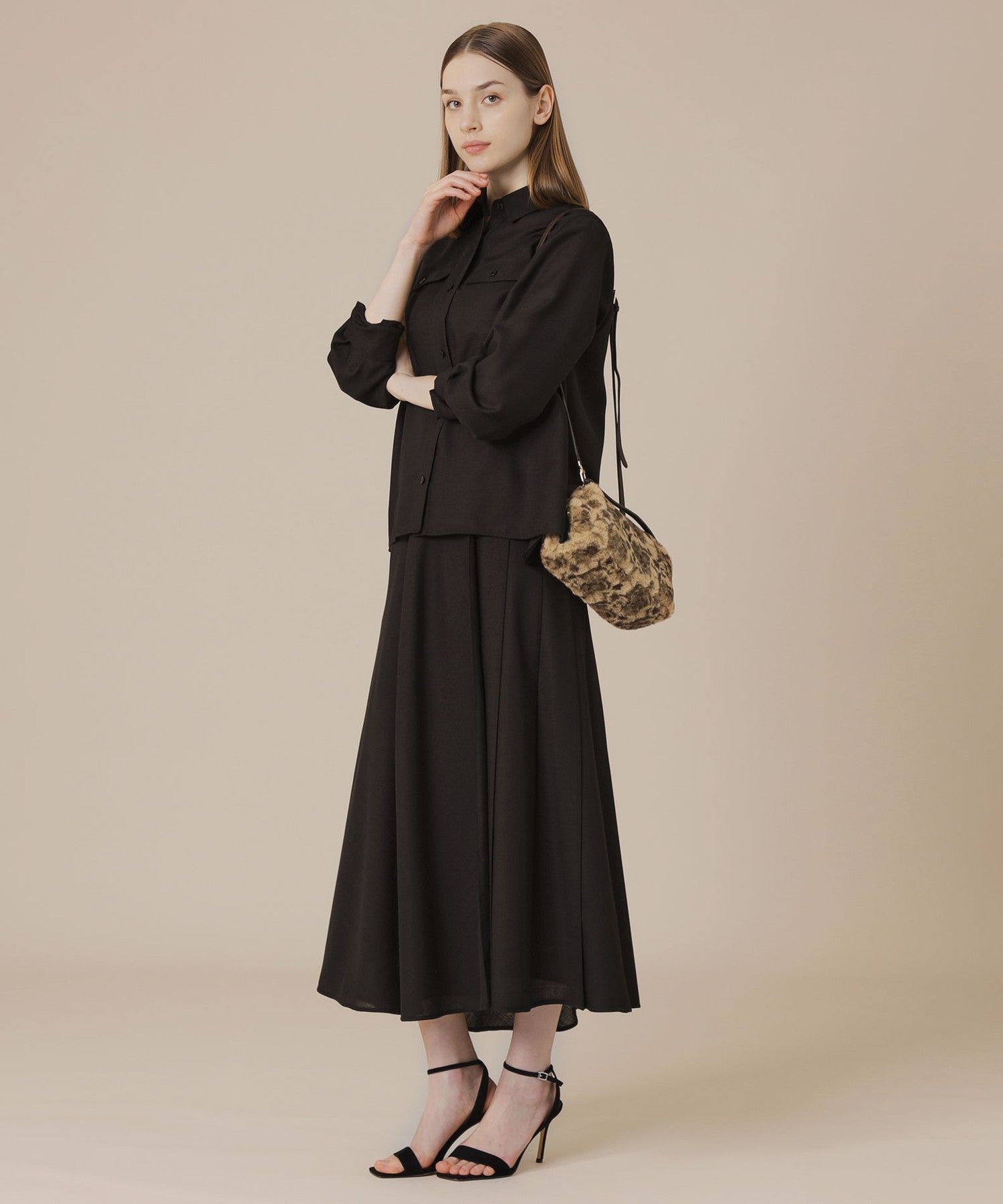 2511-G510462406__N,06,