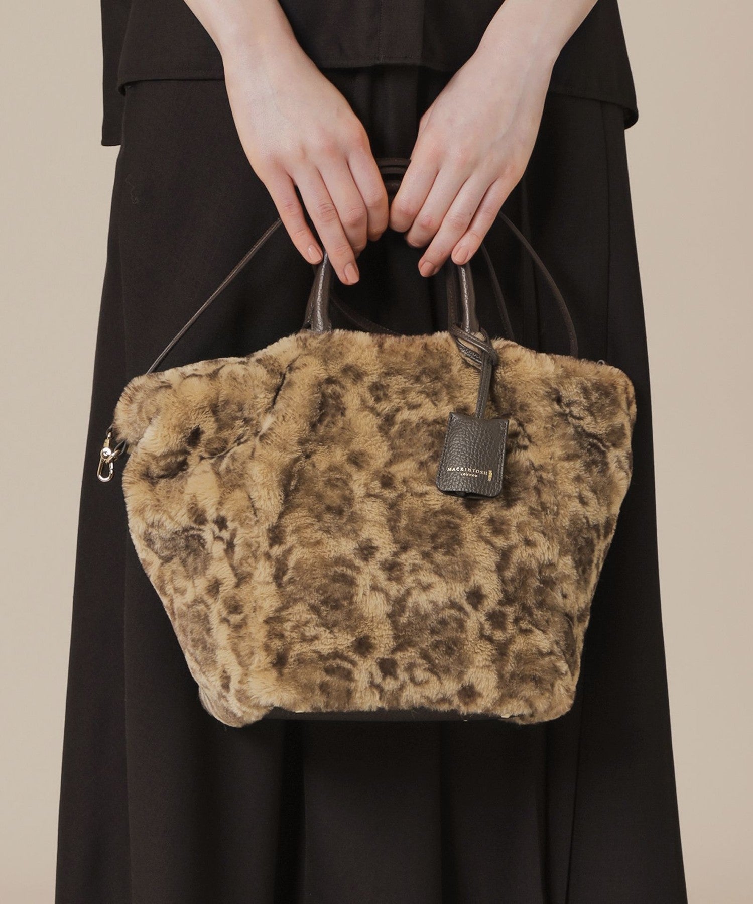 2511-G510862444__I,44,