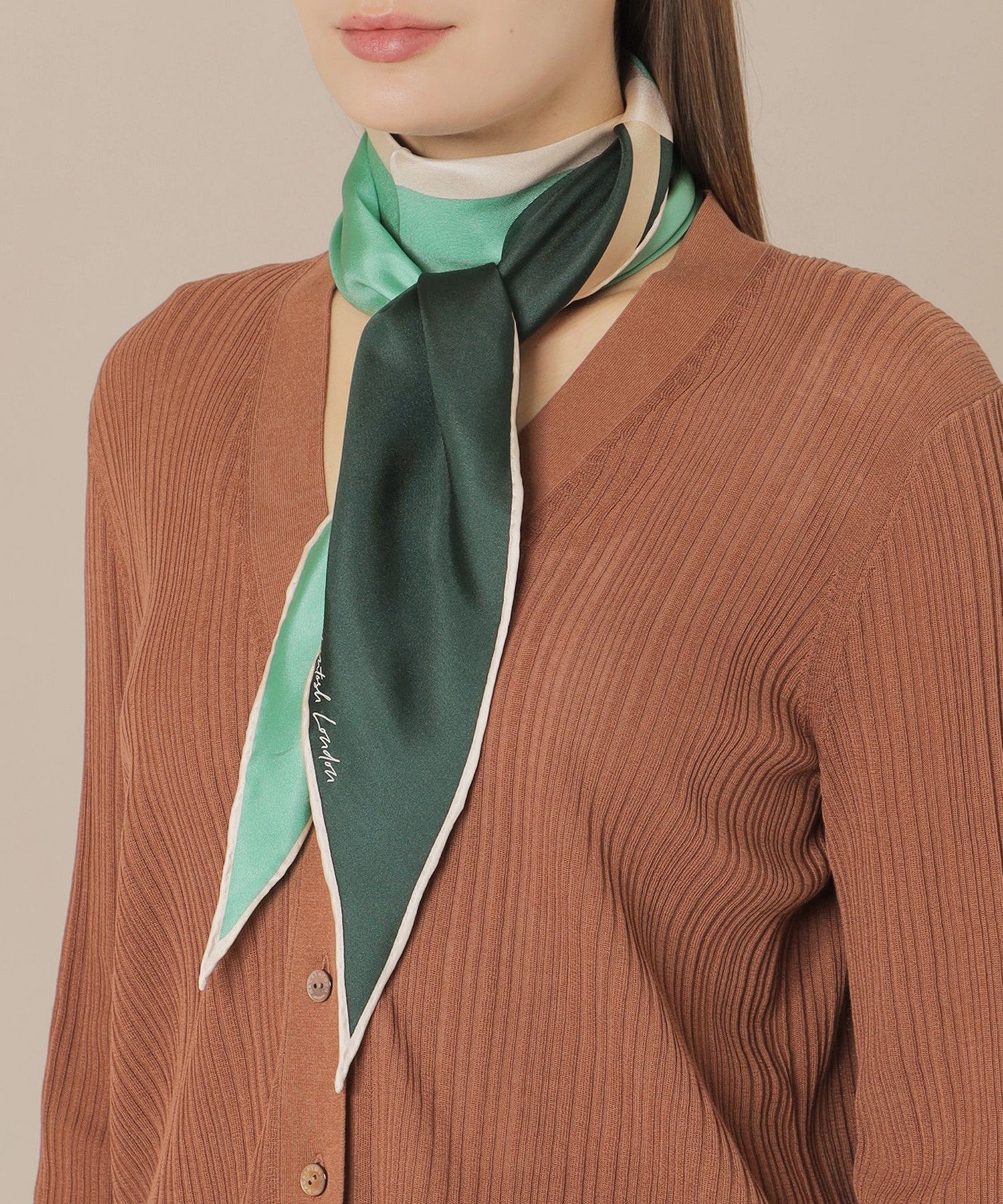 2511-G570256070__A,70,