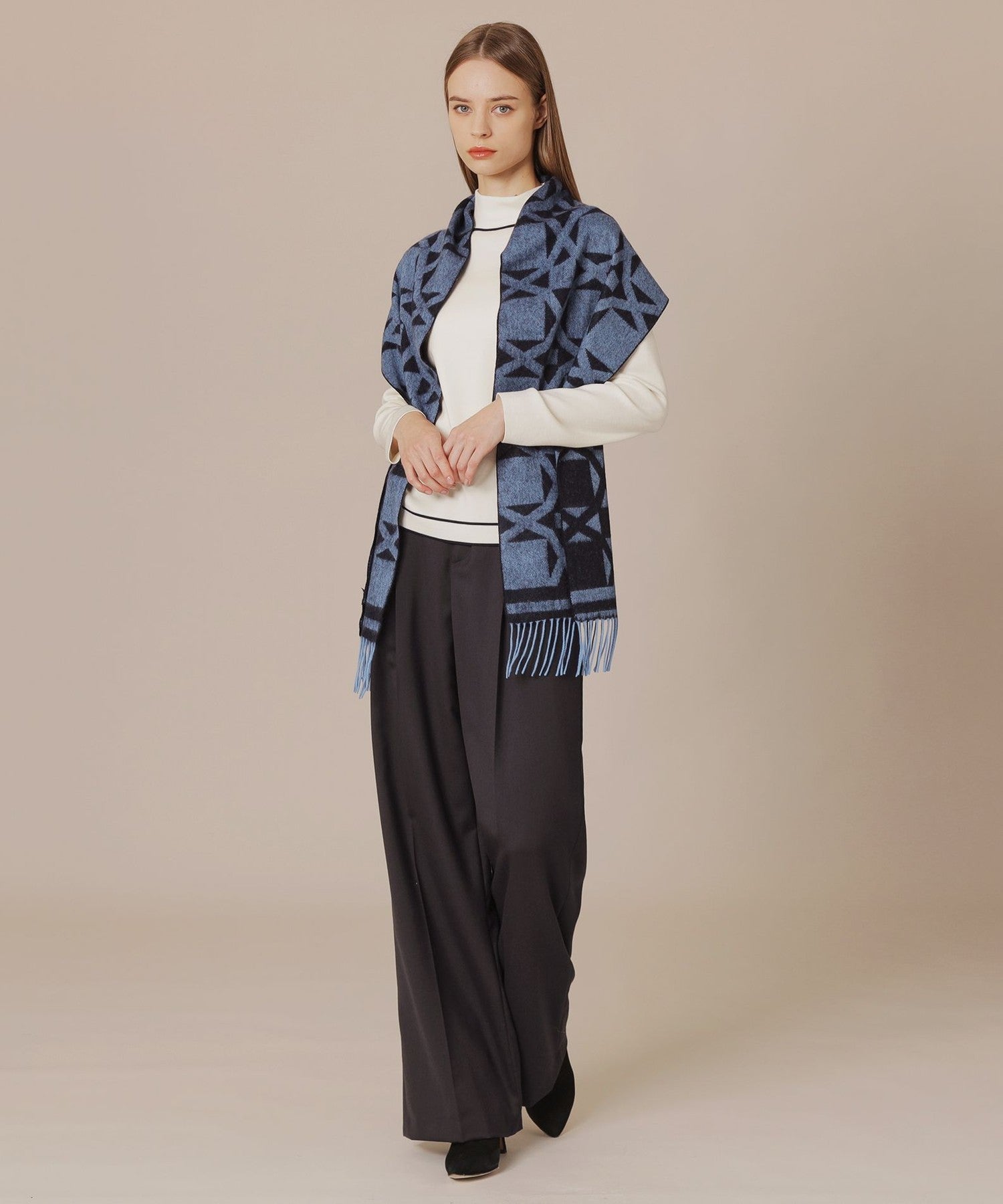 2511-G570743002__J,02,