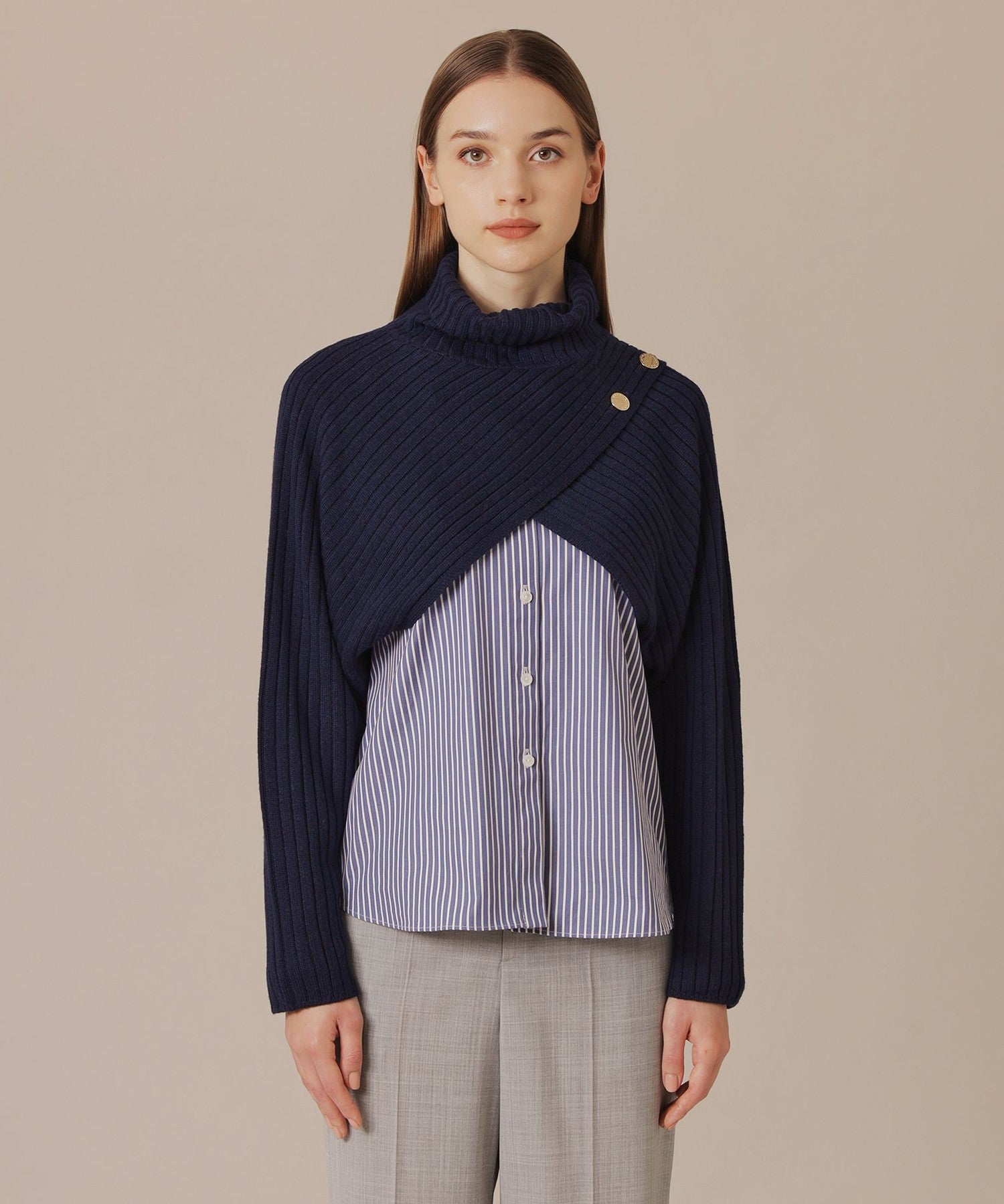 2511-G570941928__J,28,