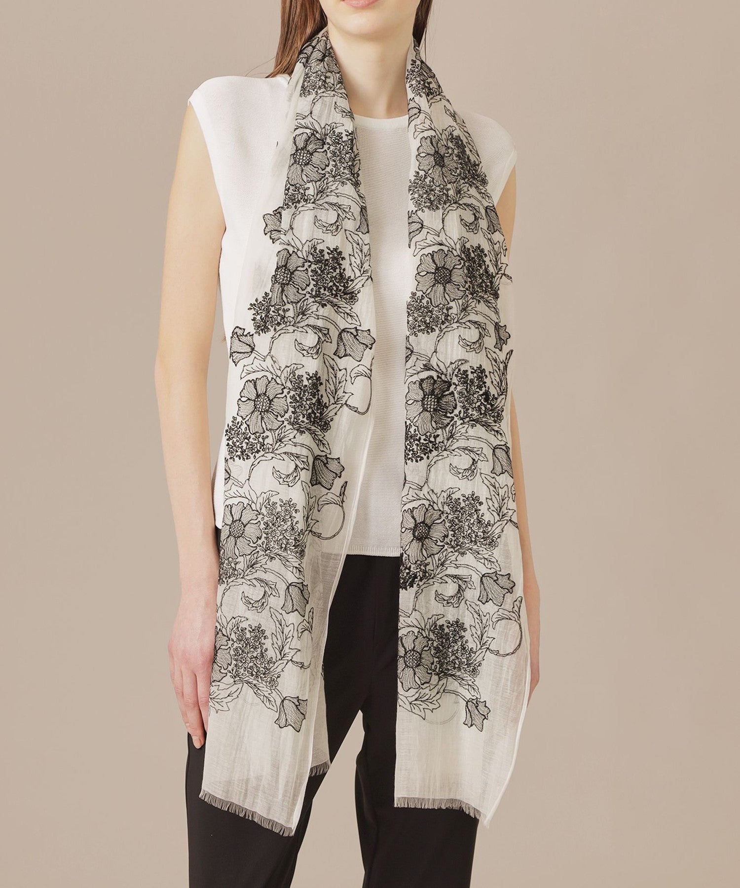 2511-G570952109__A,09,