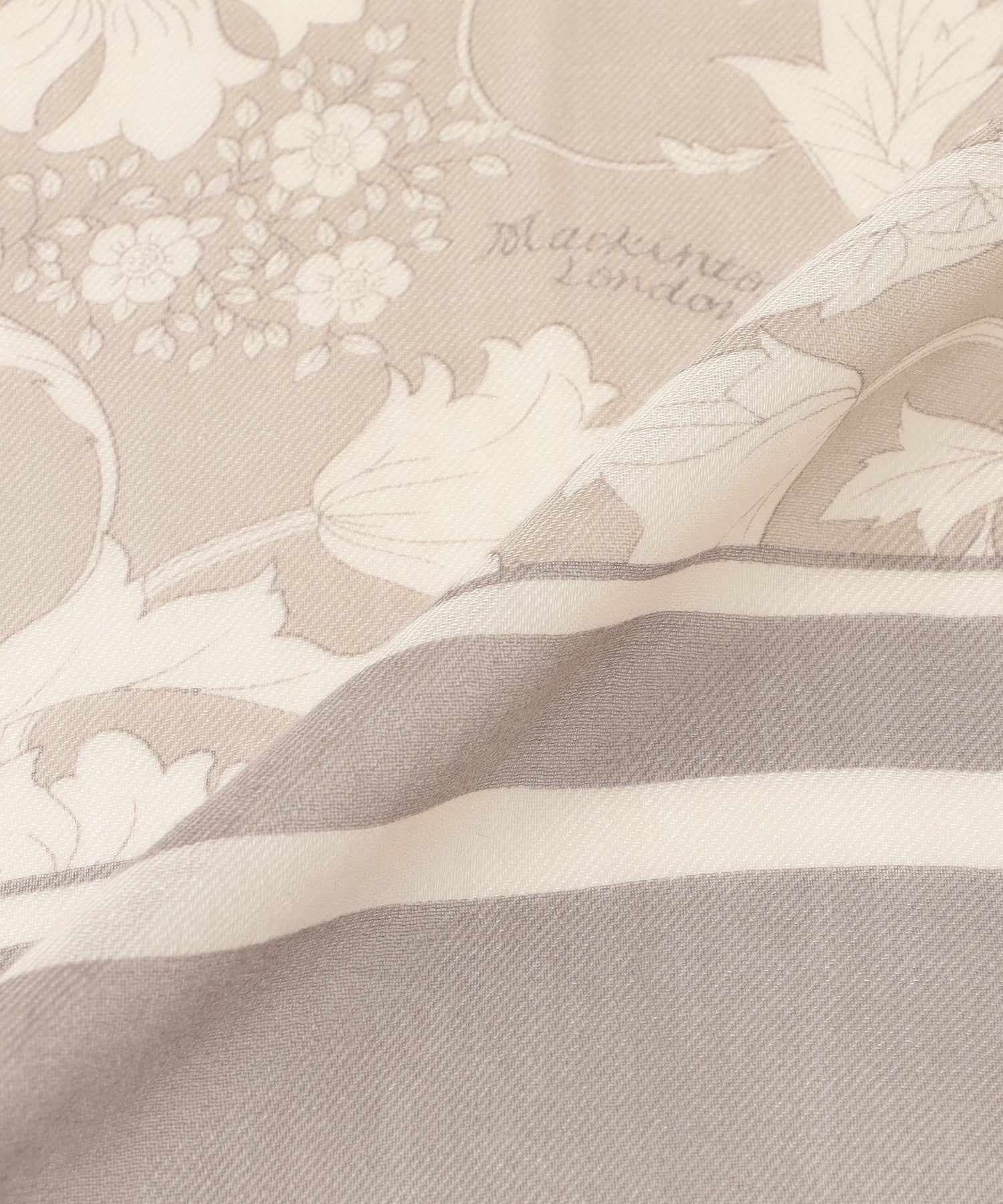 2511-G570962106__L,06,