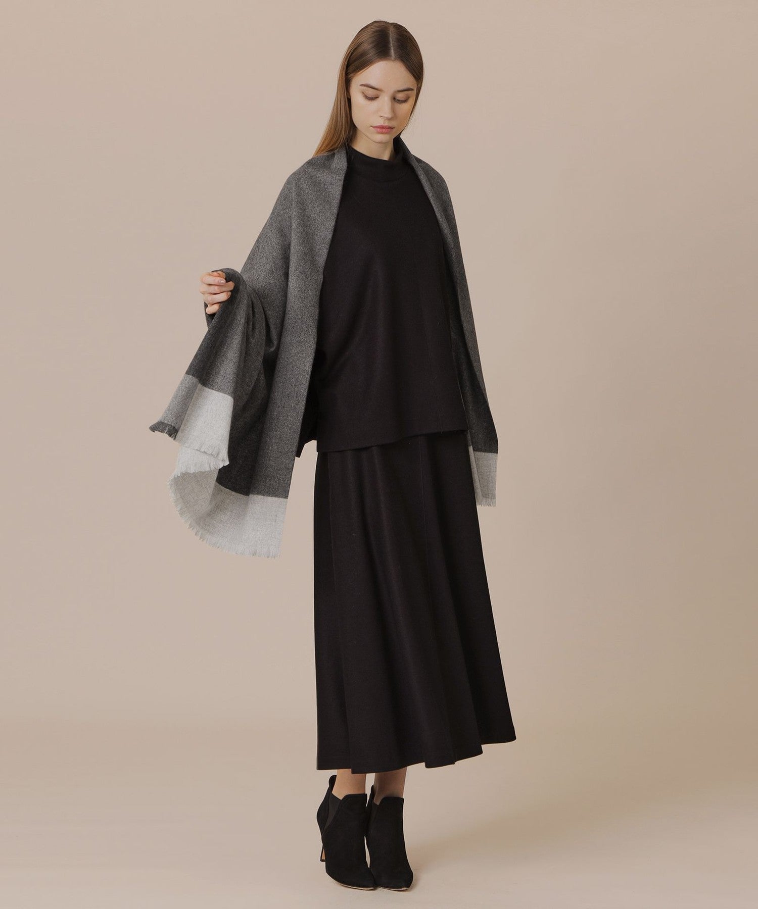 2511-G572043907__I,07,