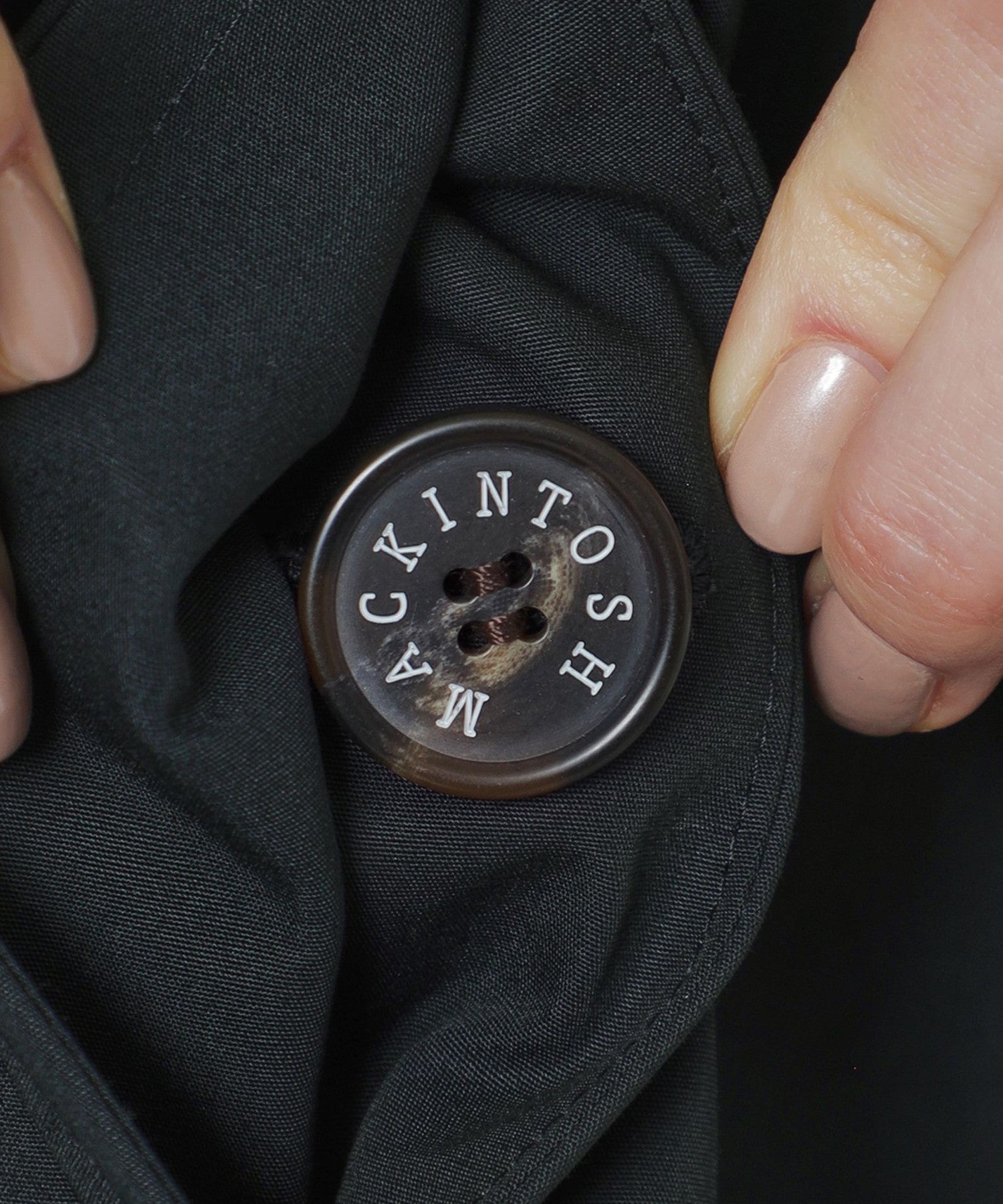 2511-G5A1300428__O,28,