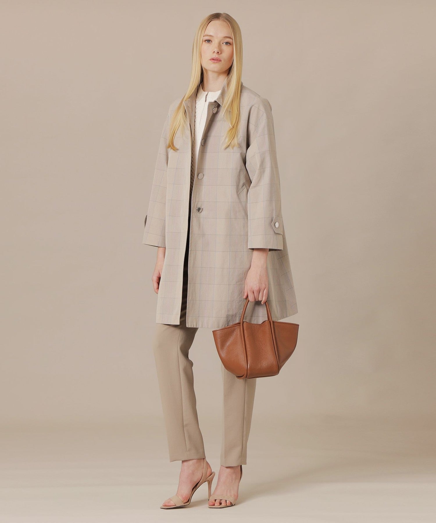 2511-G5A8271306__J,06,