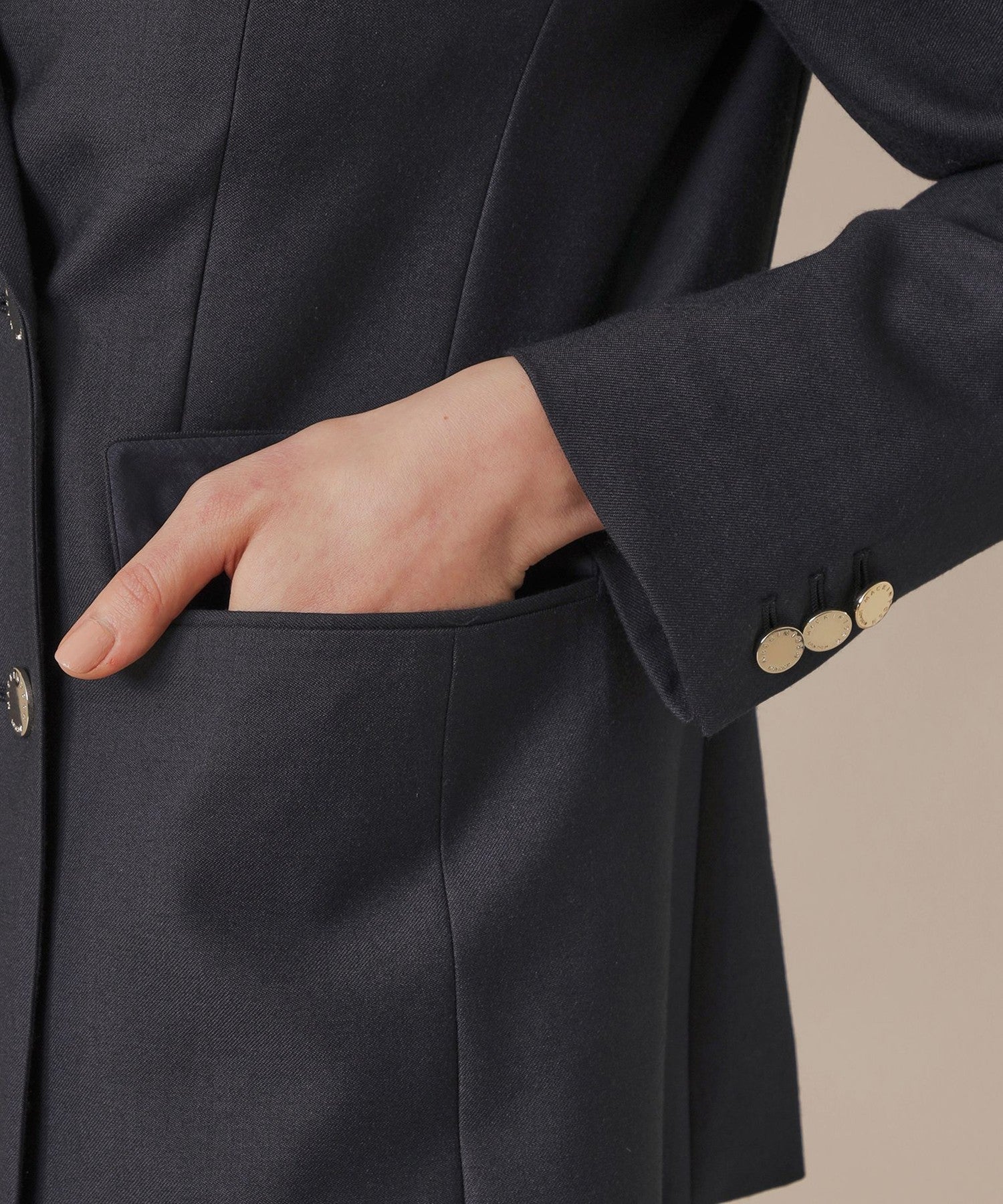 2511-G5E0442528__Q,28,