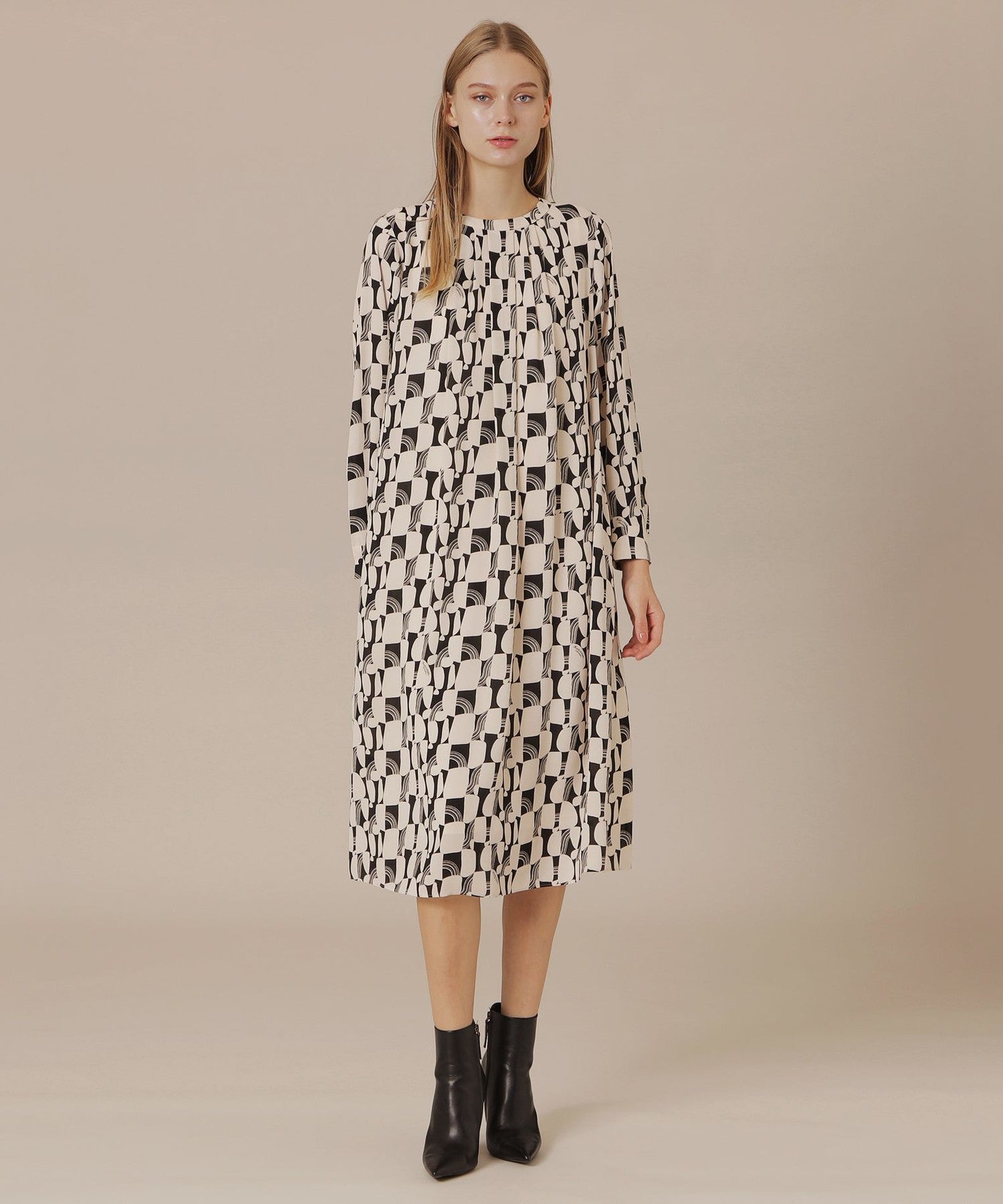 2511-G5J1164370__J,70,