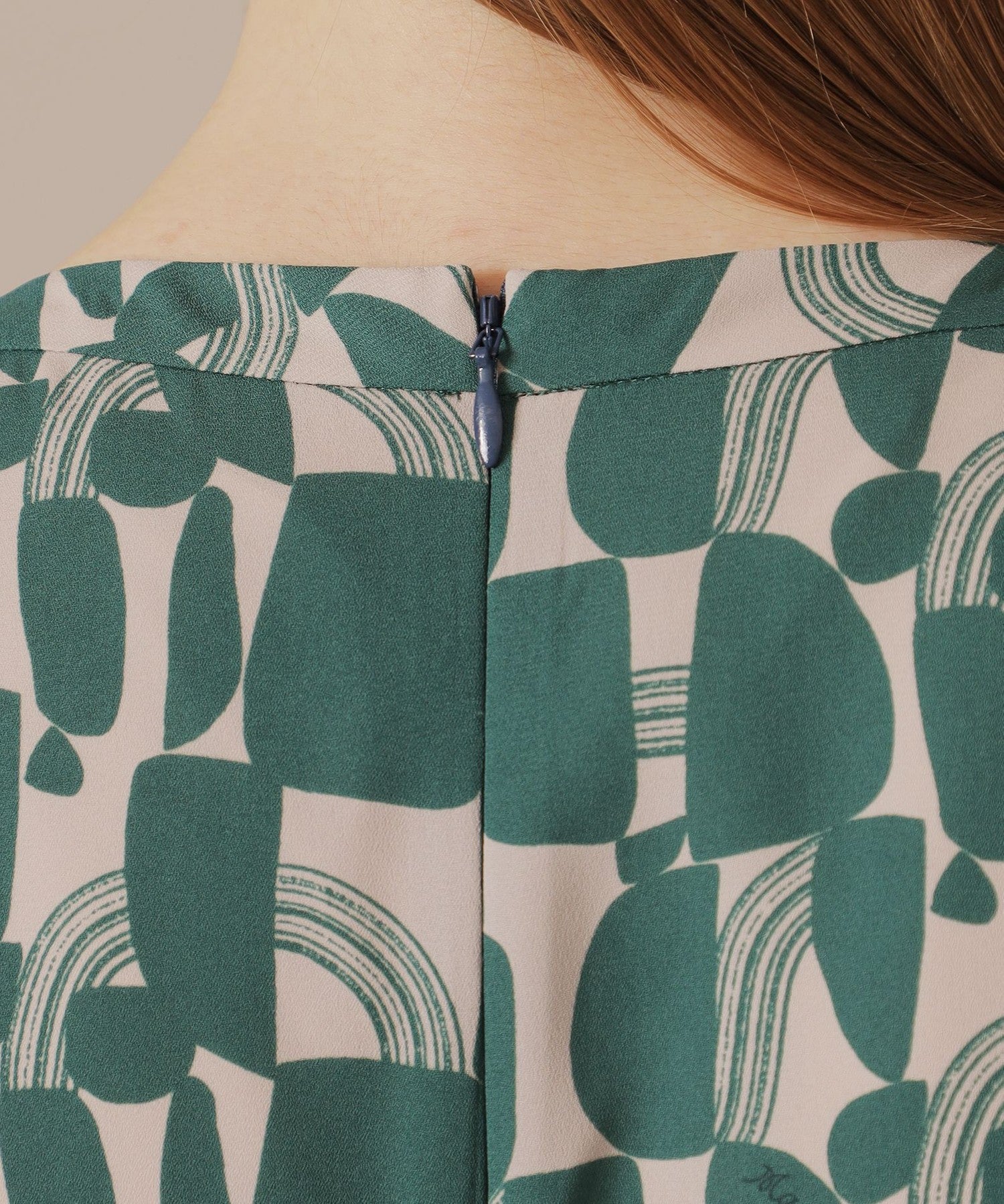 2511-G5J1164370__P,70,