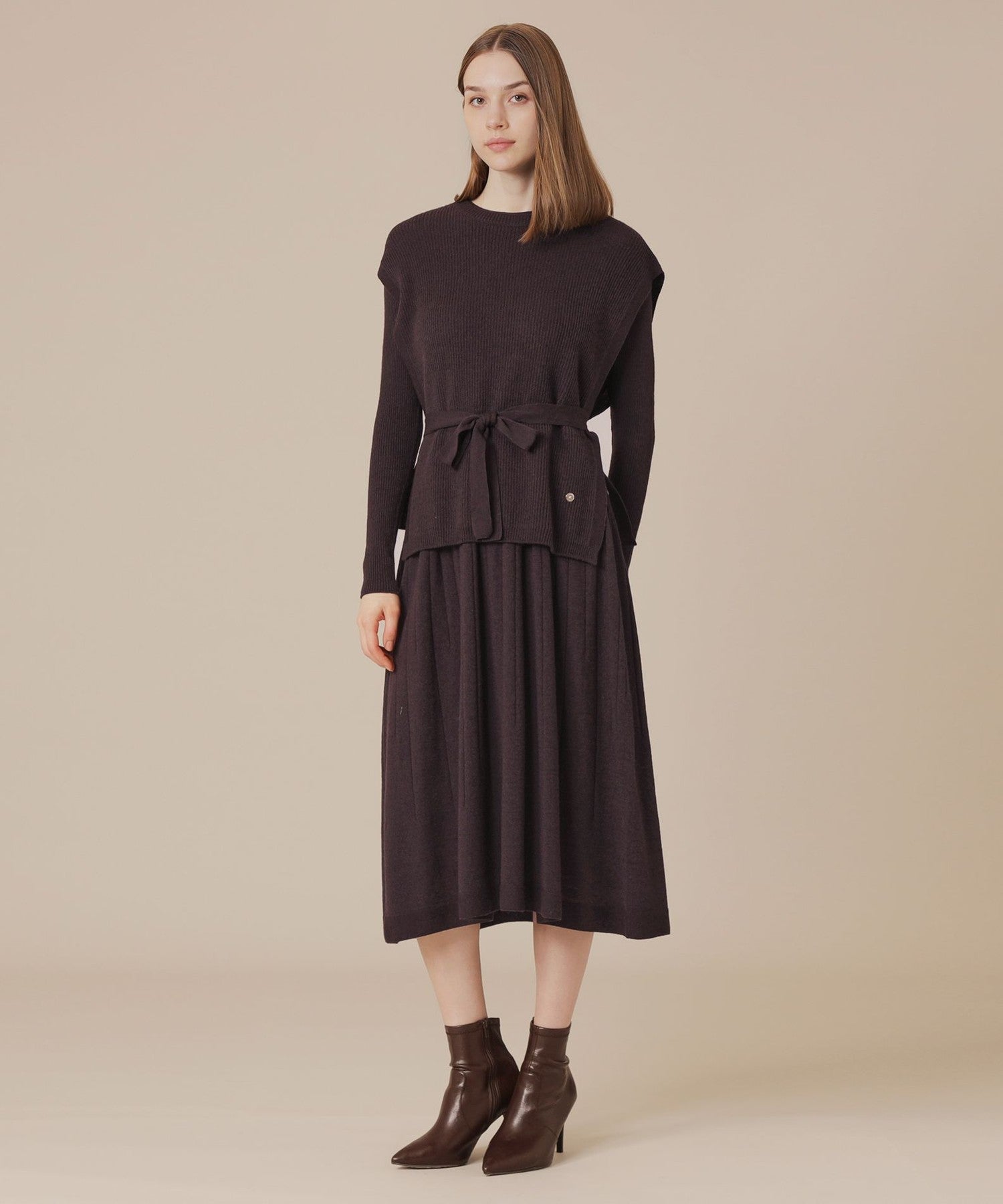 2511-G5J6462206__M,06,