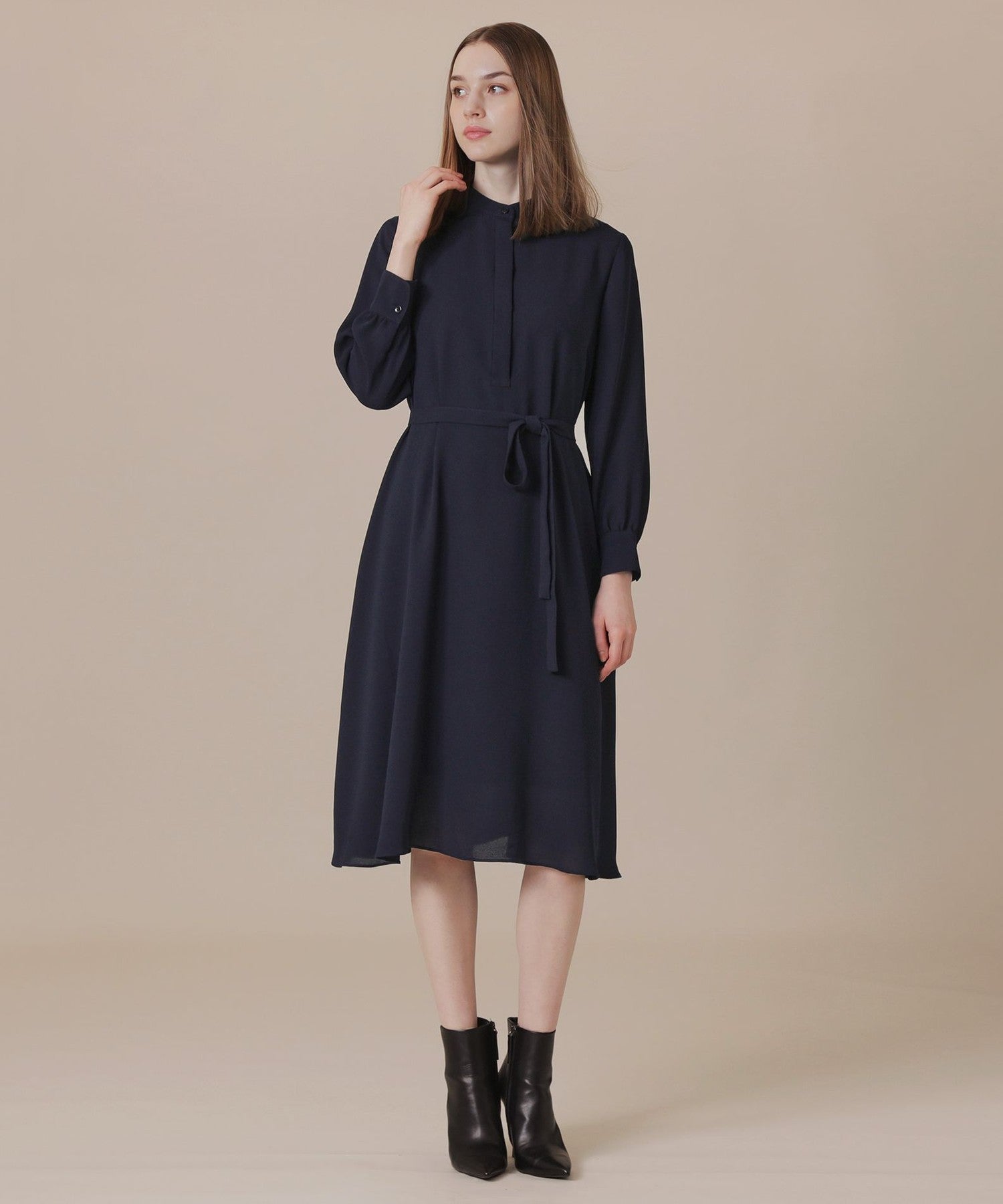 2511-G5J8269628__J,28,