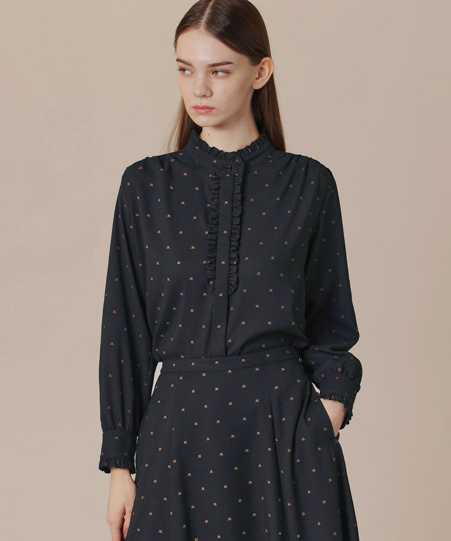 2511-G5M1965009__A,09,モデル身長175cm 着用サイズ：38