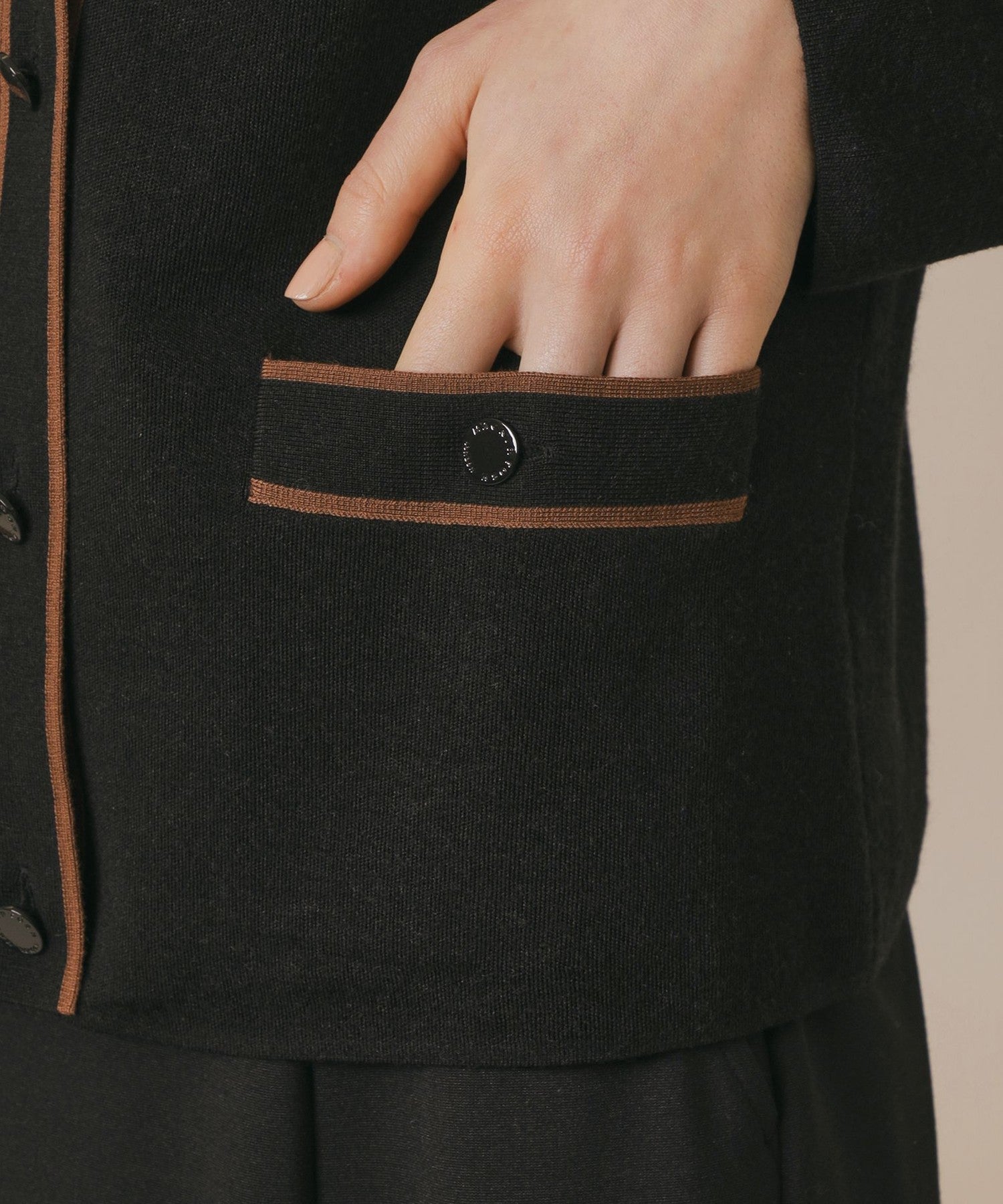 2511-G5N0240109__P,09,