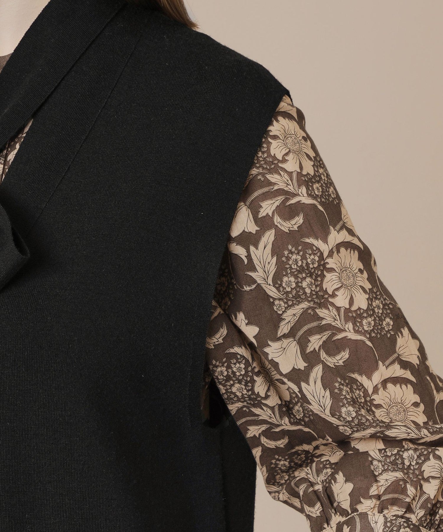 2511-G5N0360109__O,09,