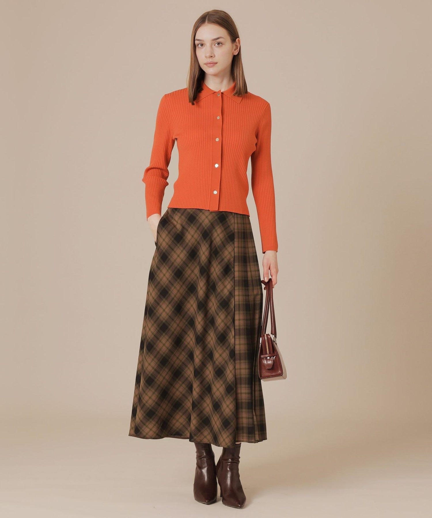 2511-G5N0760109__O,09,