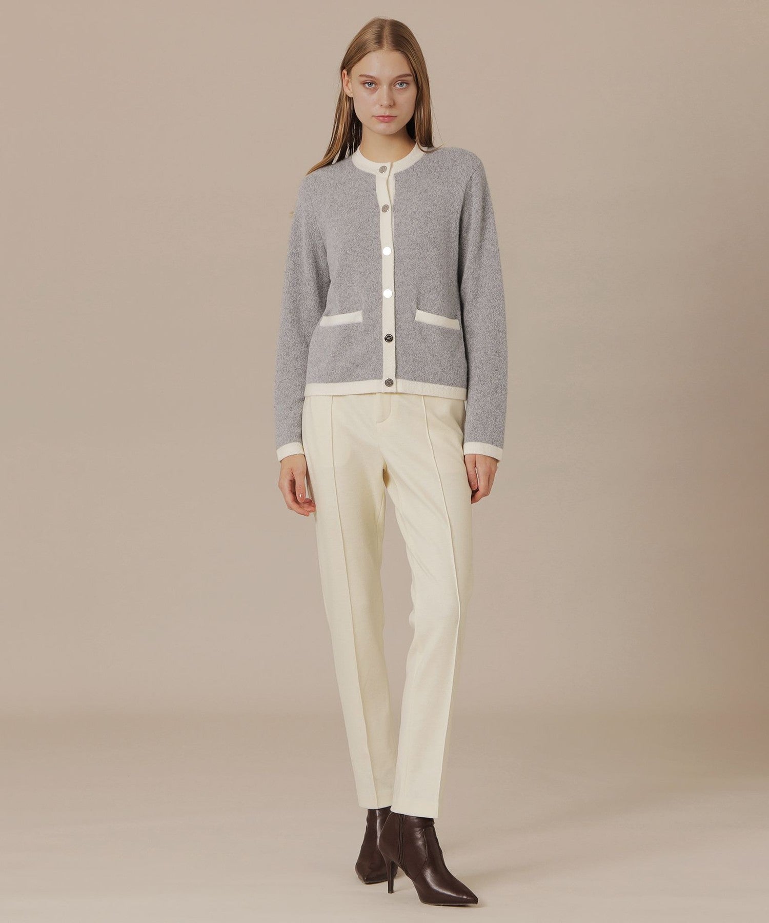 2511-G5N1562306__I,06,