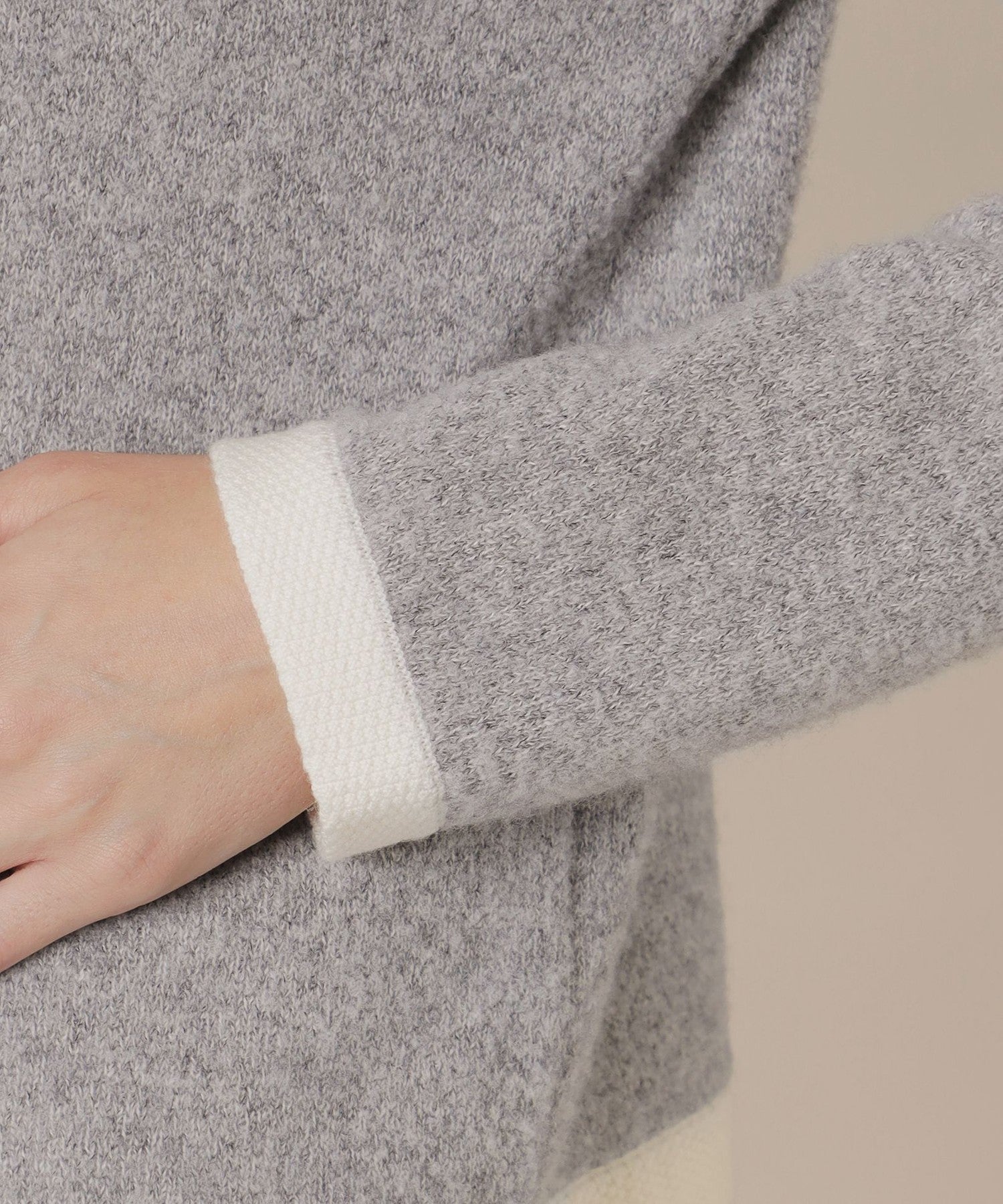 2511-G5N1562306__O,06,