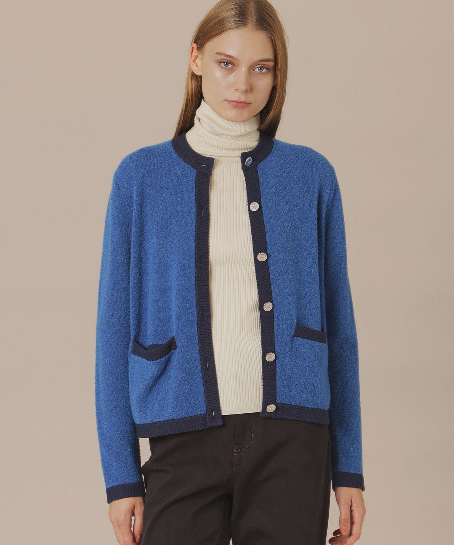 2511-G5N1562325__A,25,モデル身長176cm 着用サイズ：38