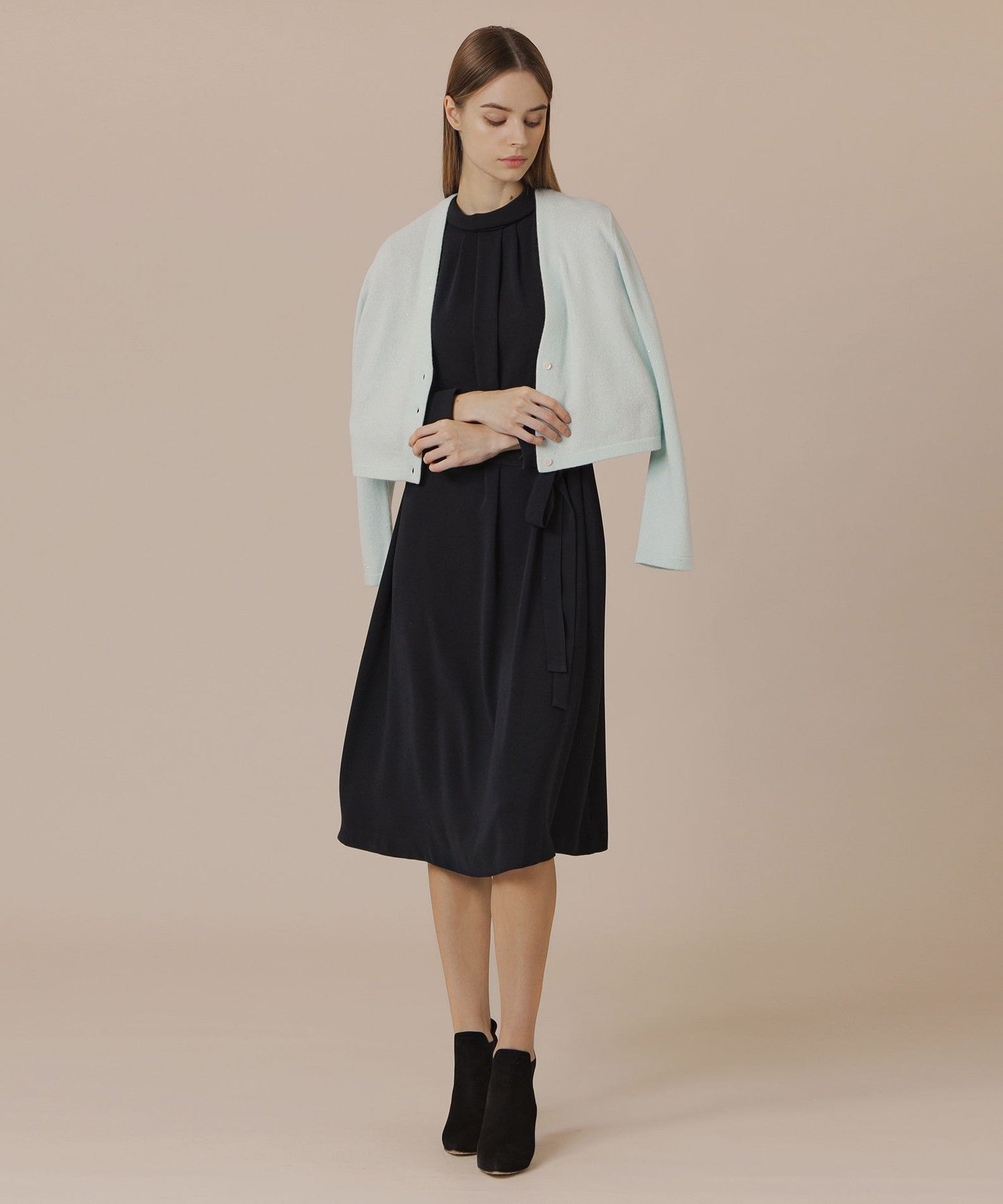 2511-G5N3041302__J,02,