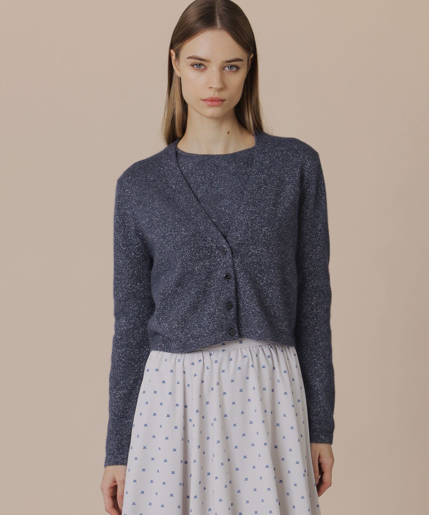 2511-G5N3041328__A,28,モデル身長175cm 着用サイズ：38