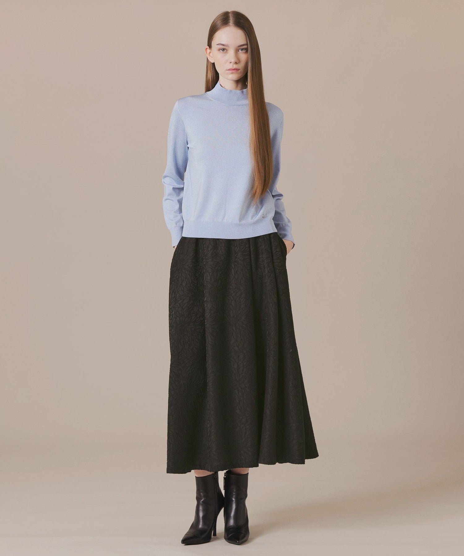 2511-G5N5173122__L,22,