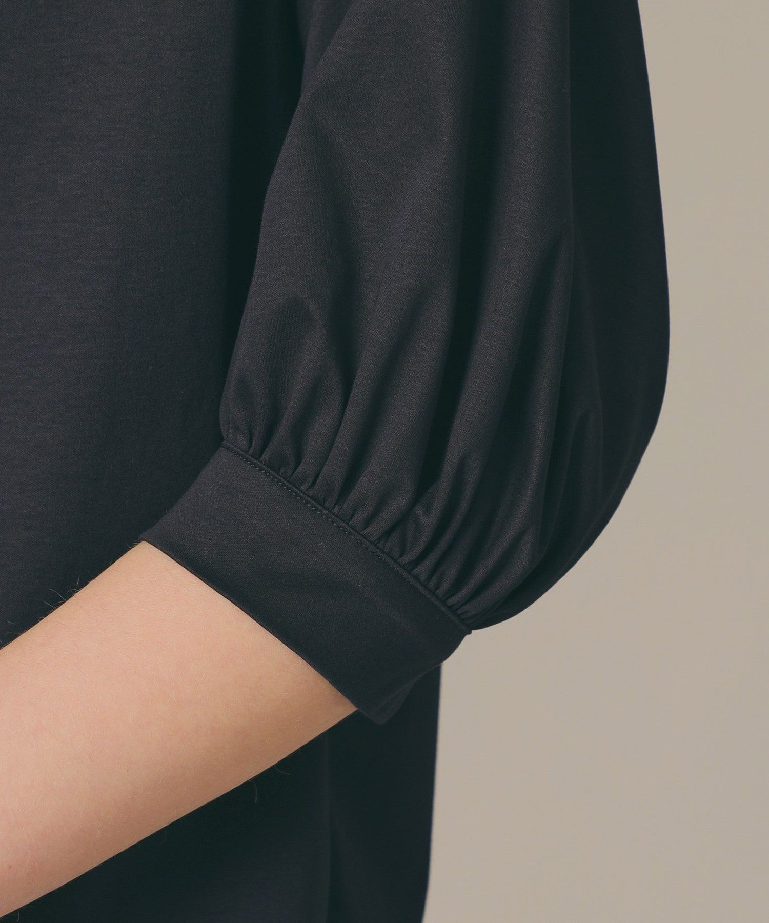 2511-G5P4115728__N,28,