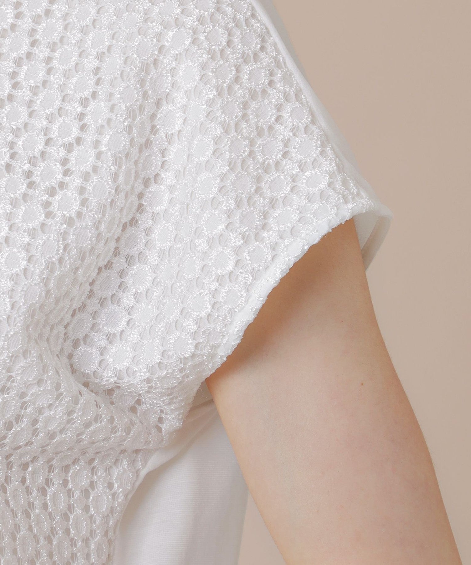 2511-G5P7068702__N,02,