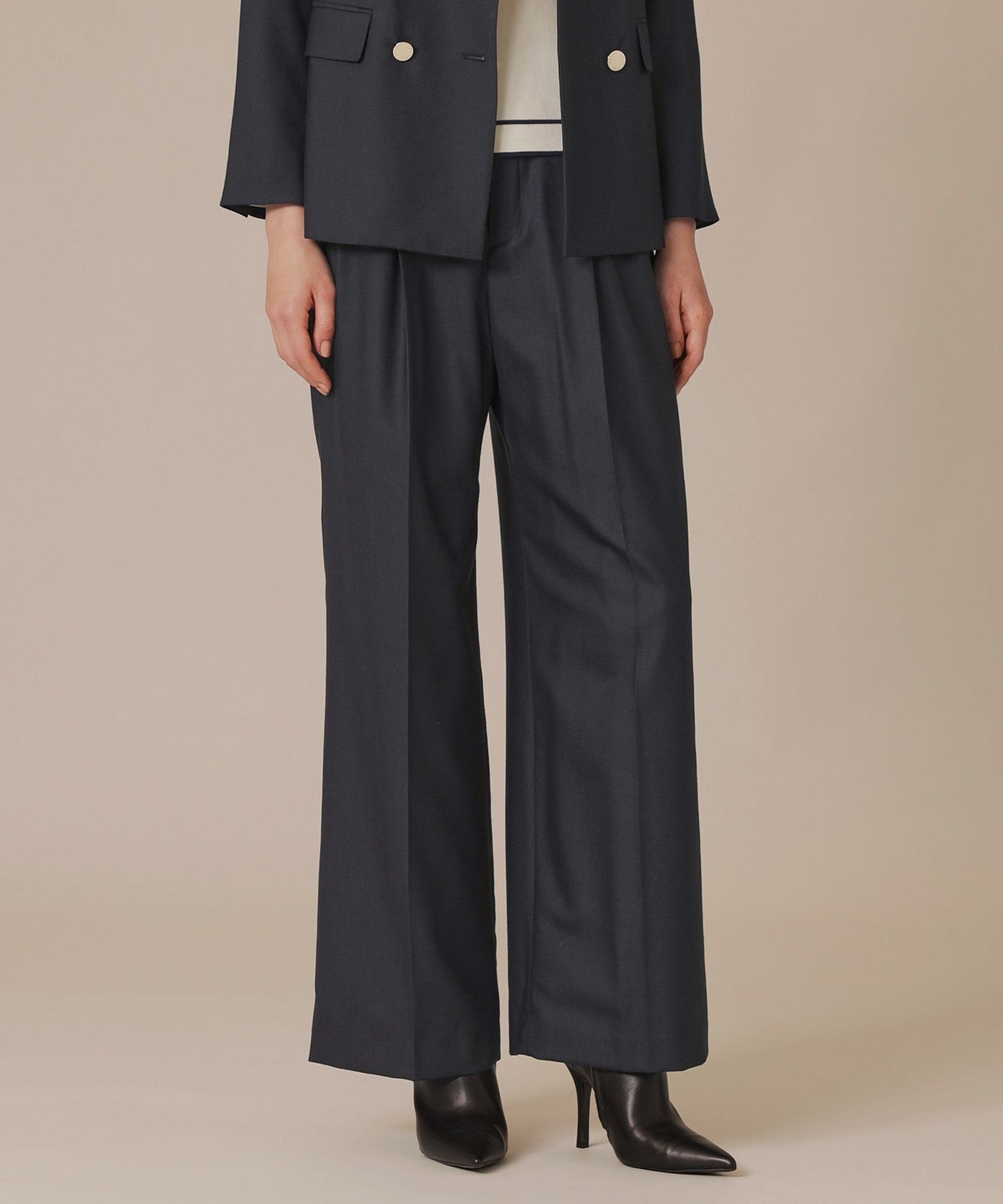 2511-G5R0342528__A,28,