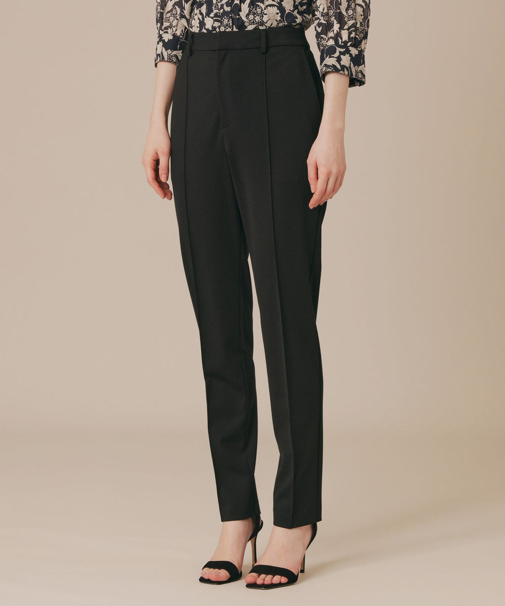 マッキントッシュロンドン 23年 ストレッチポンチワンピース 黒 38 マッキントッシュロンドン 23年 ストレッチポンチワンピース 黒 38