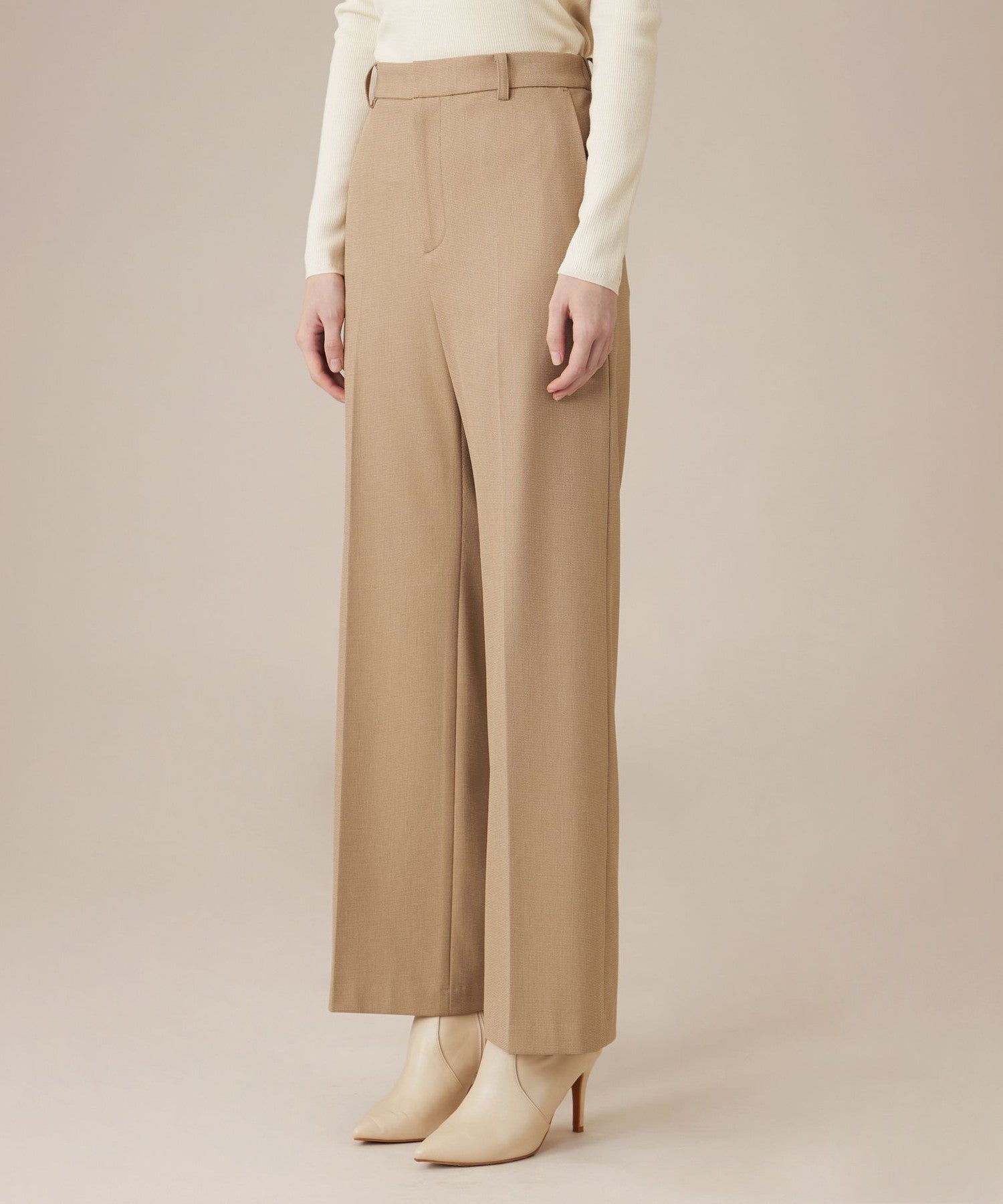 2511-G5R1668442__L,42,