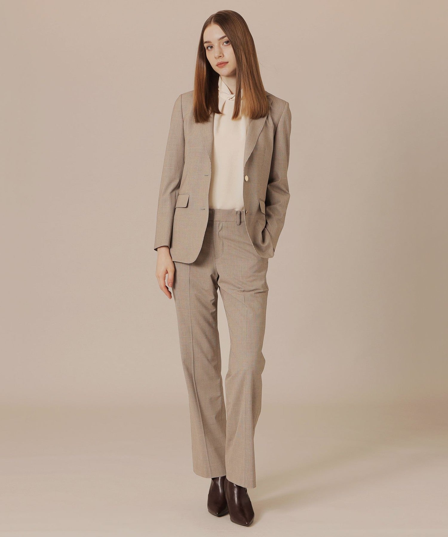 2511-G5R8642109__J,09,