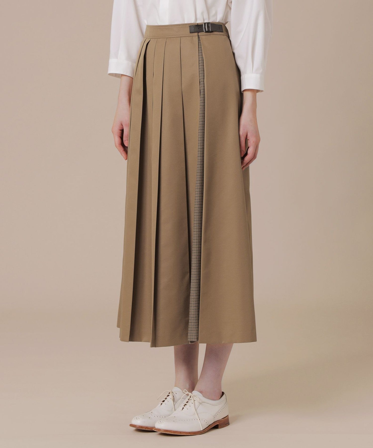 2511-G5S0142440__N,40,