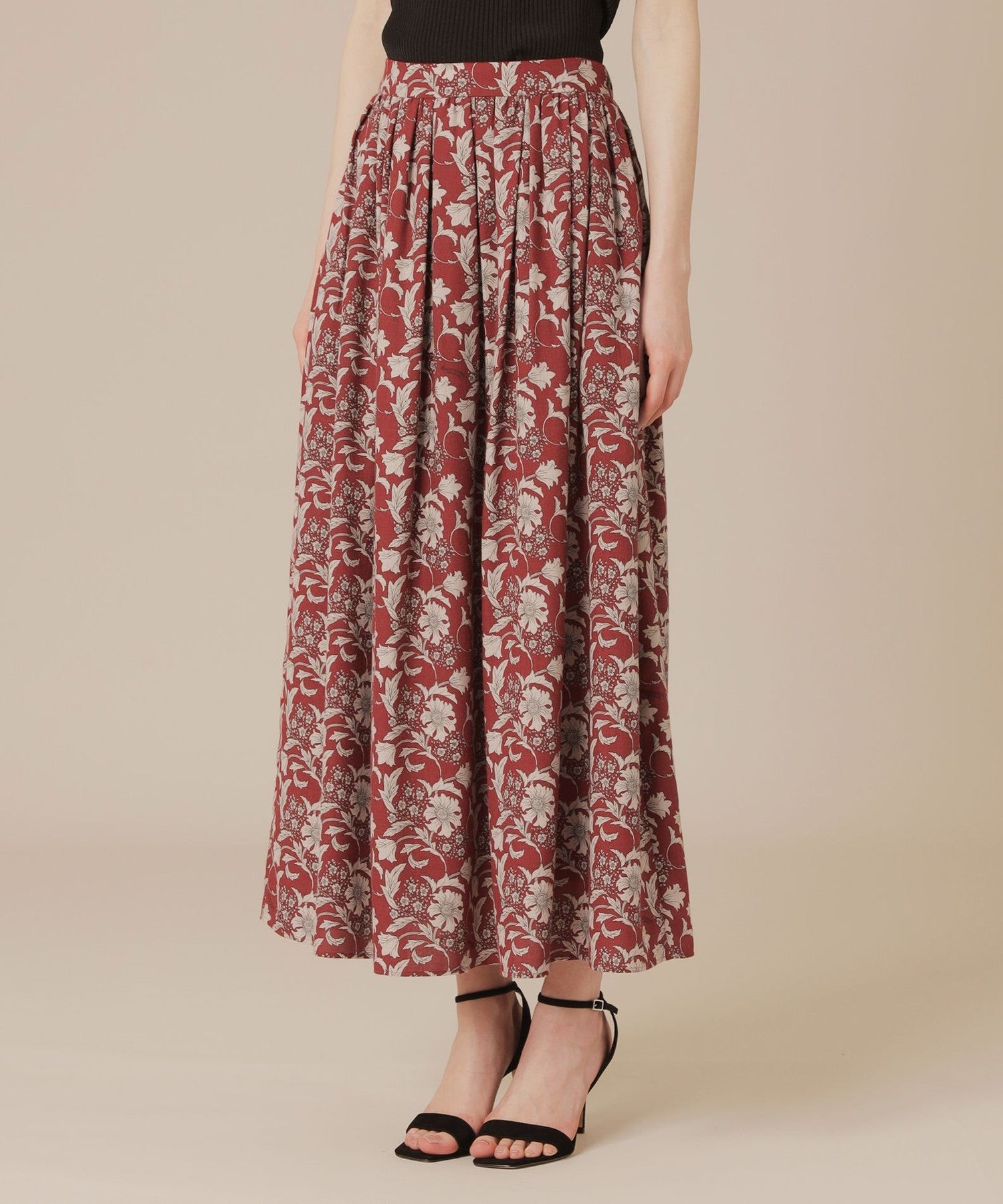 2511-G5S0563318__L,18,