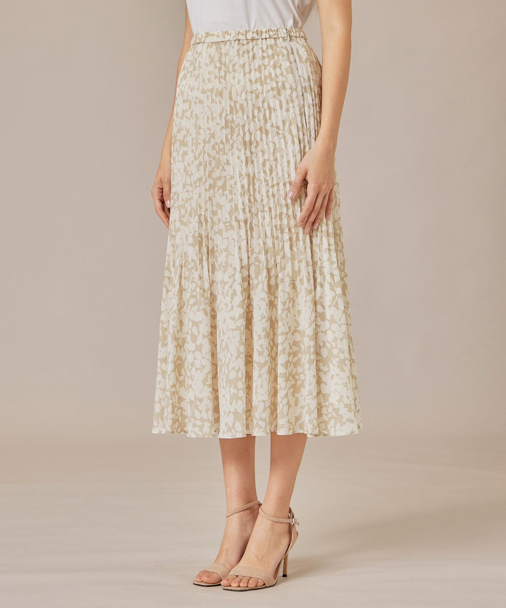 スカート　ホワイト　新品 日本製】ドレープフリルセミフレアスカート(ミモレ丈スカート