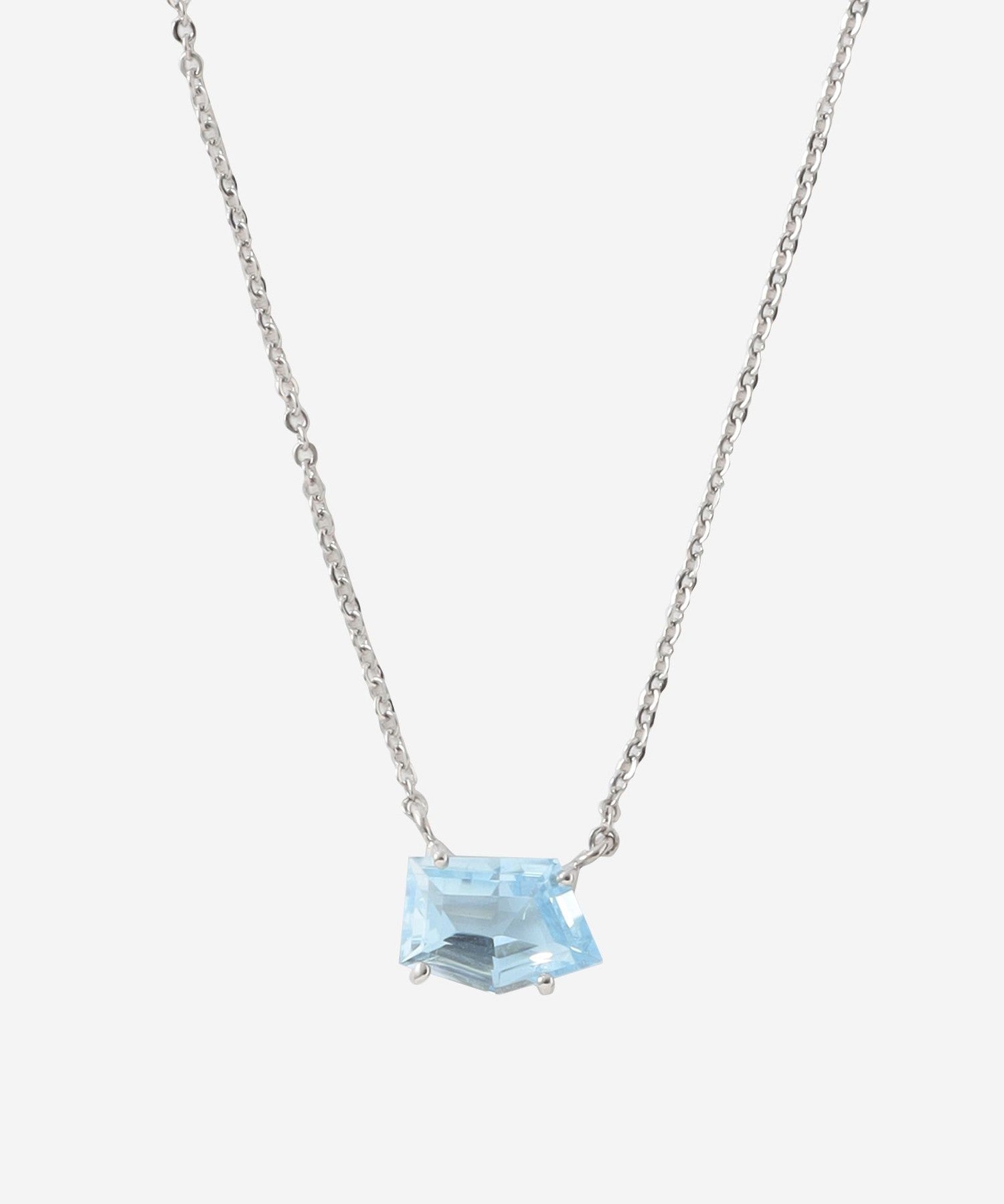 2511-G5V0310524__L,24,