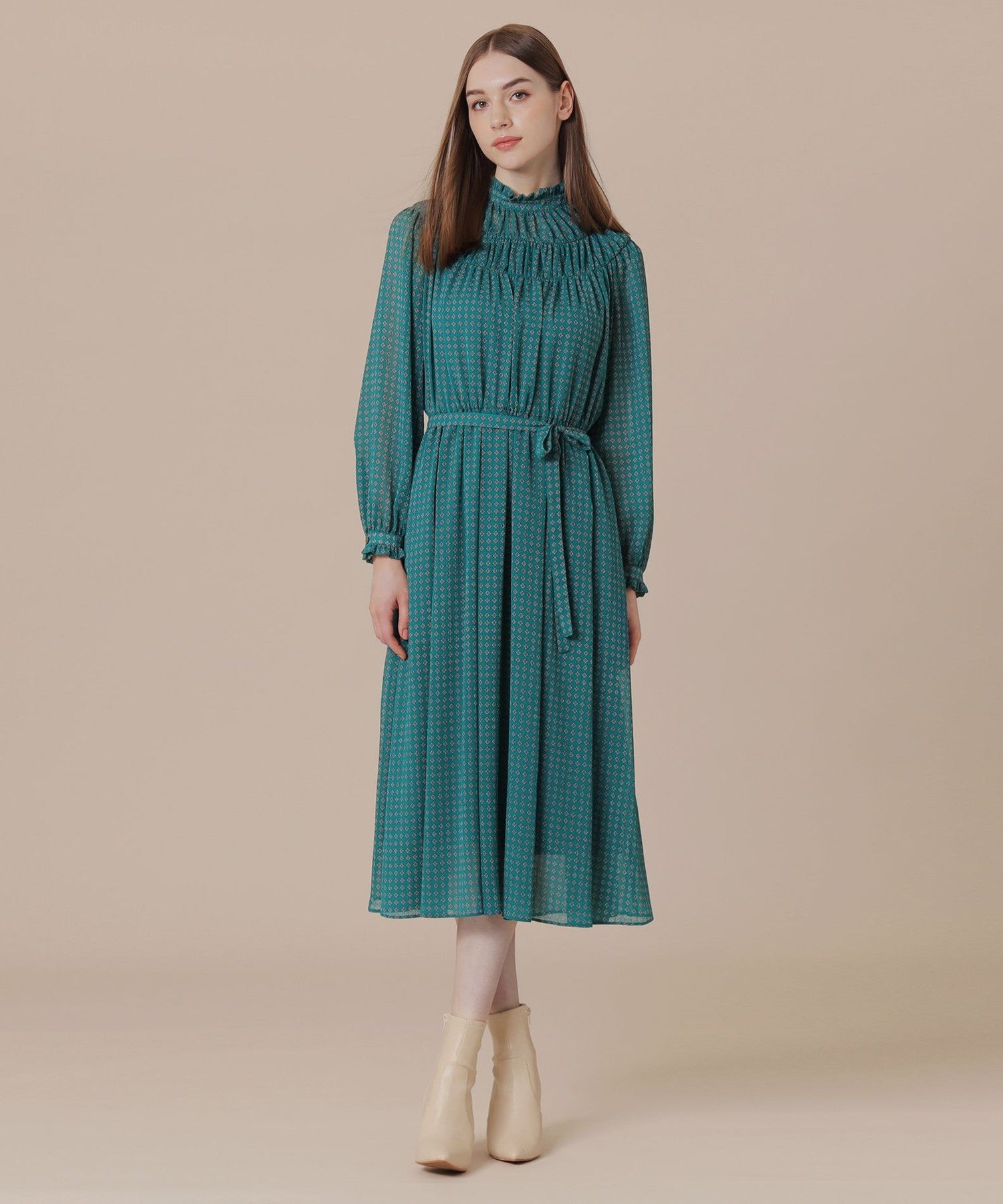 2512-G7J1141009__L,09,