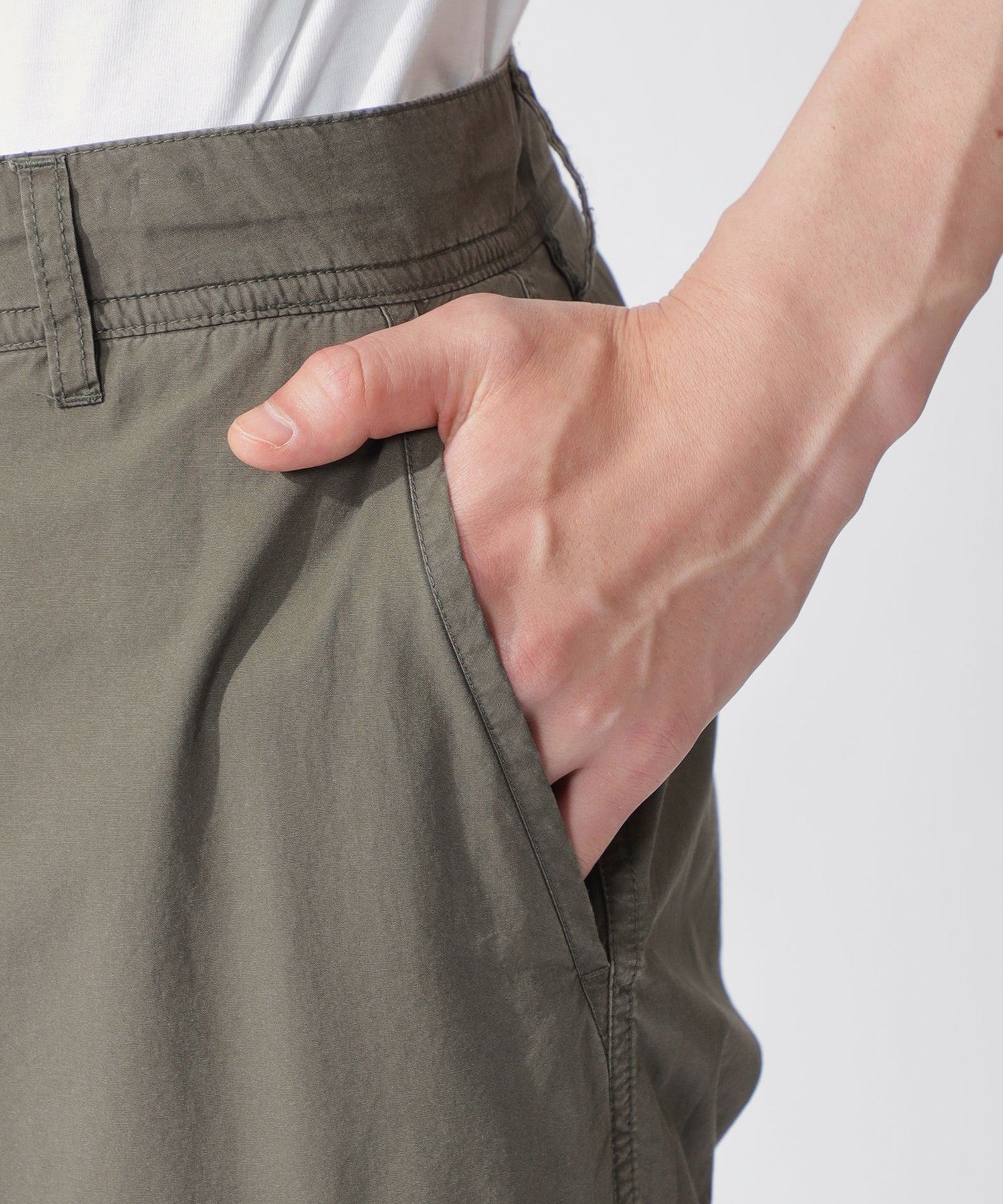 3651-41R1564176__P,76,