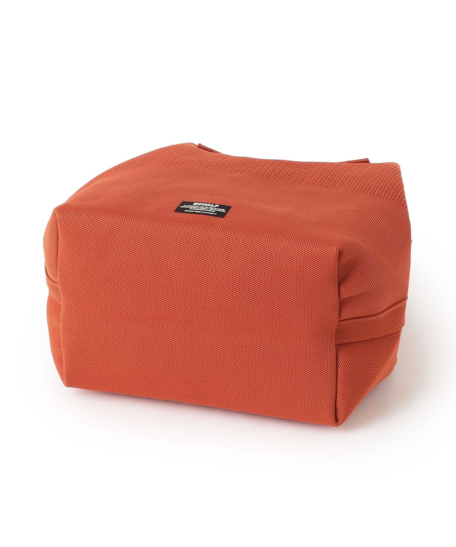 3651-4215155718__P,18,