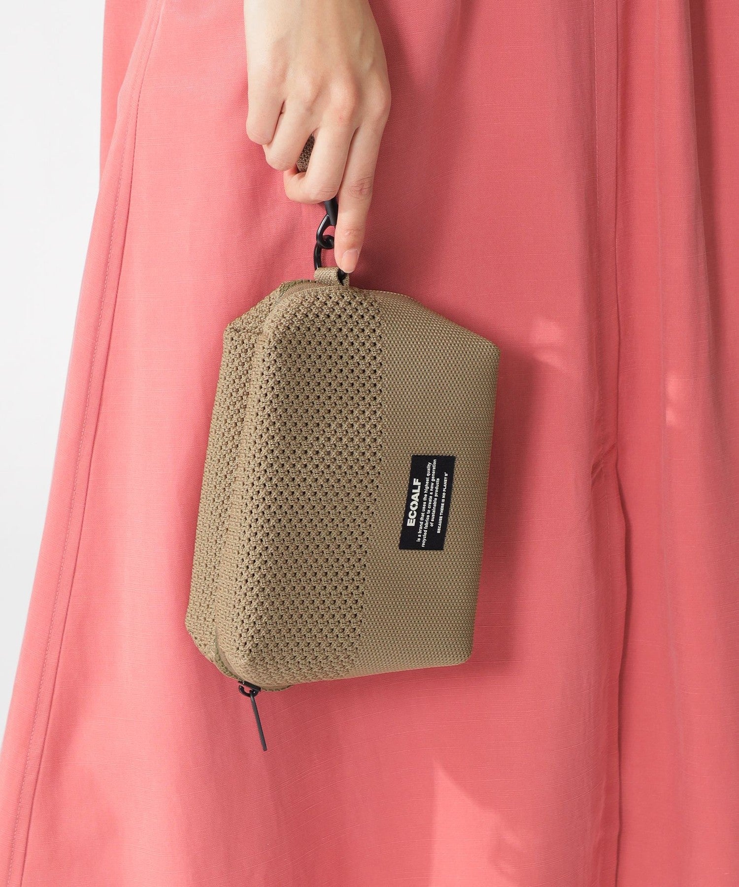 3651-4215355766__I,66,