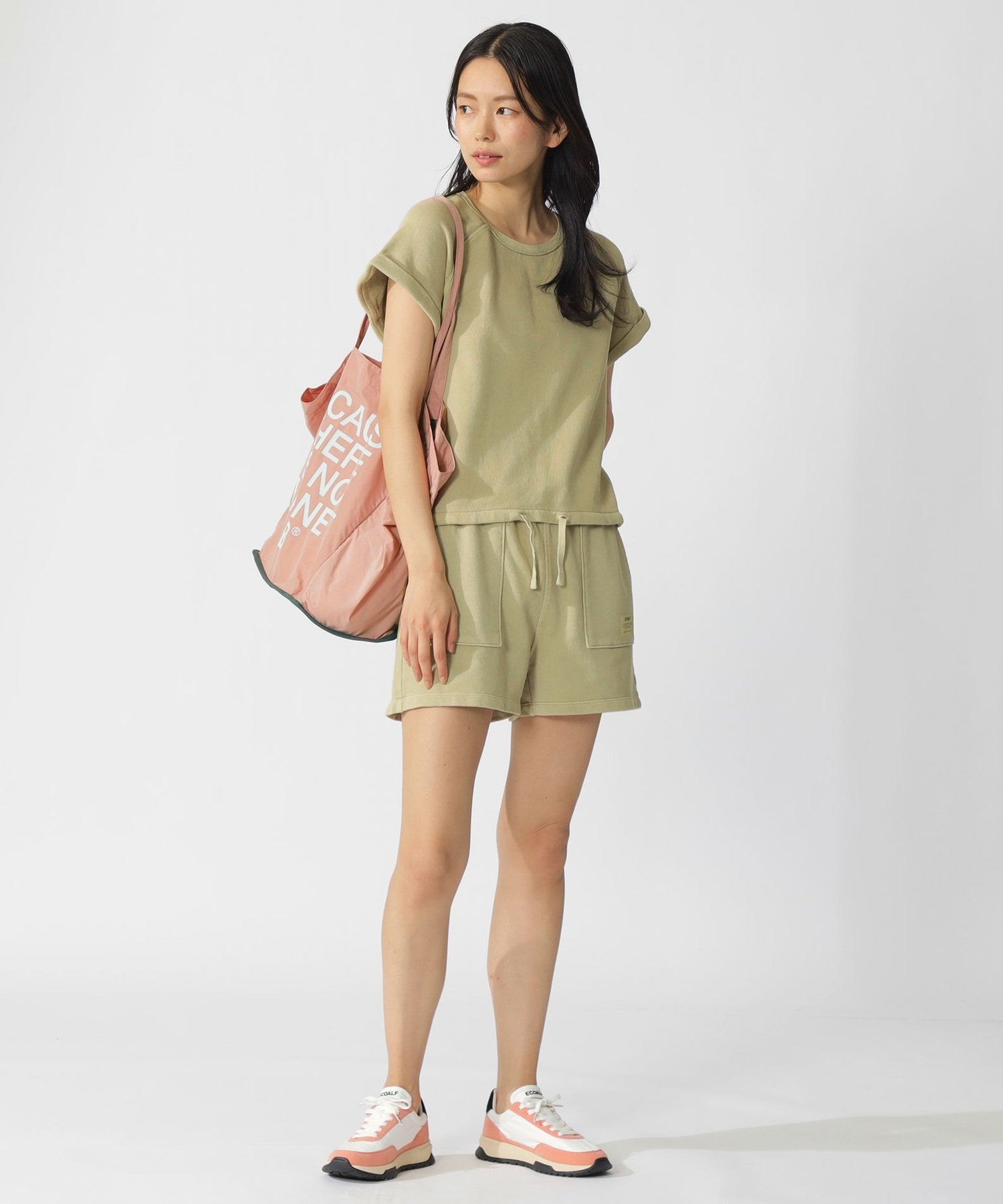 3651-4215804077__P,77,