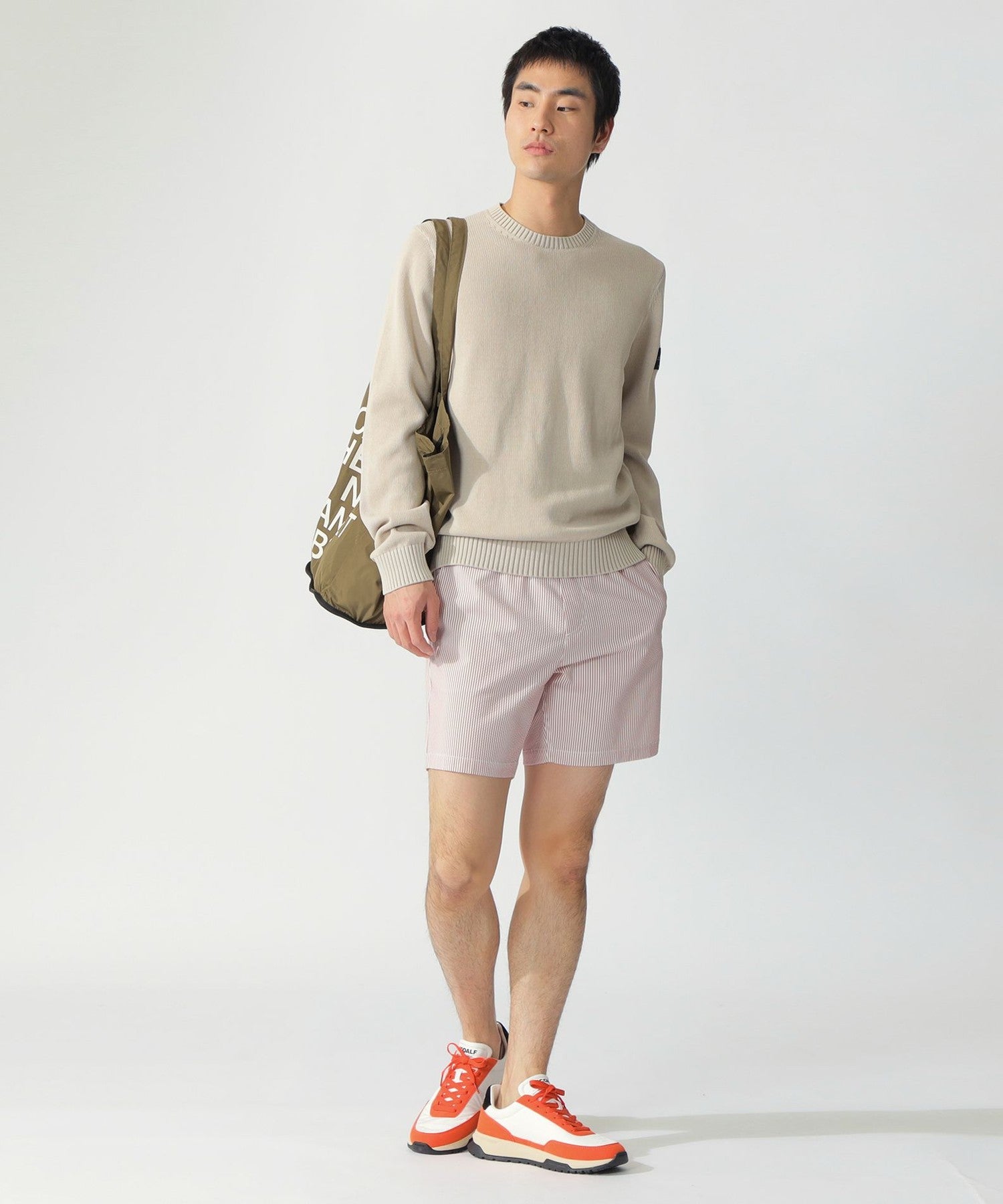 3651-4215804077__Y,77,