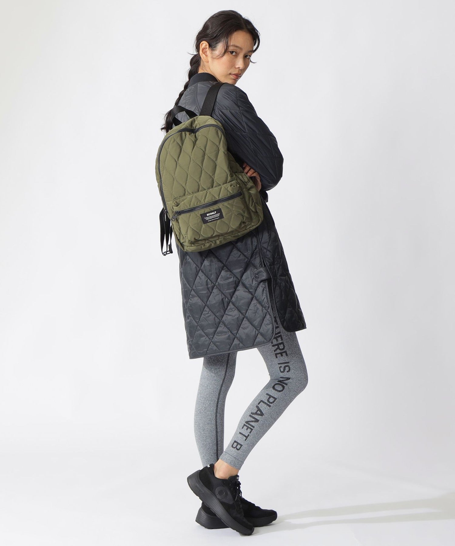 3651-4216560674__L,74,