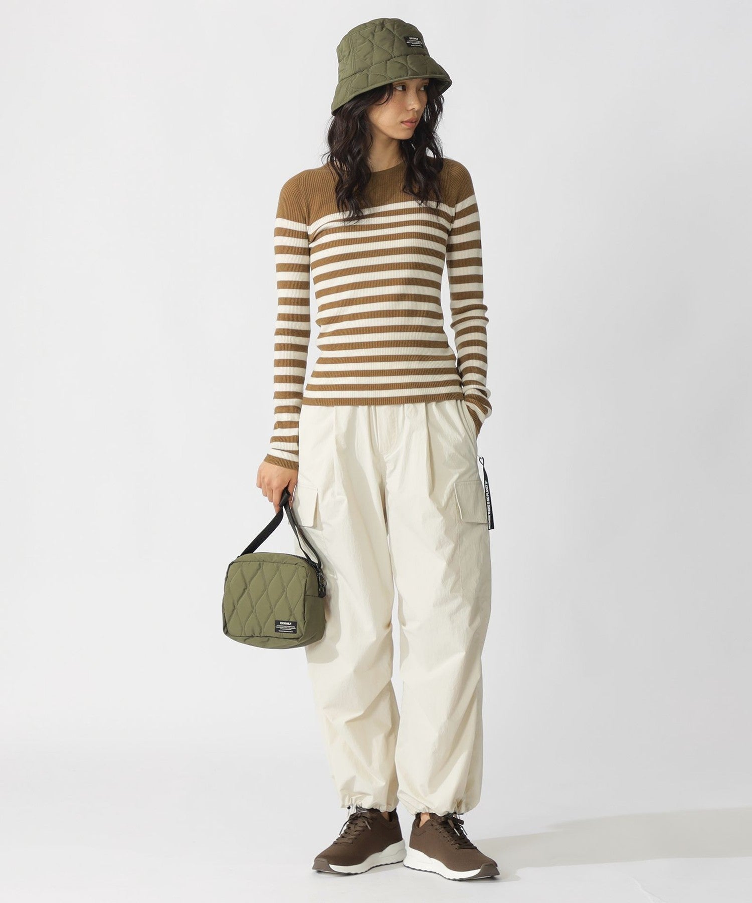 3651-4216660674__K,74,