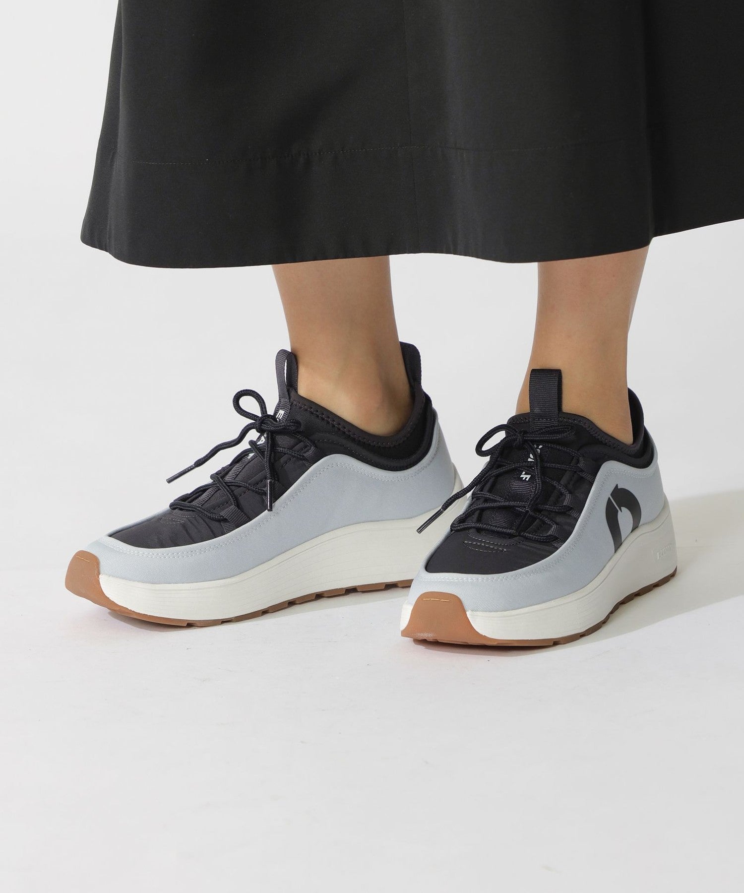 3651-4243763323__H,23,