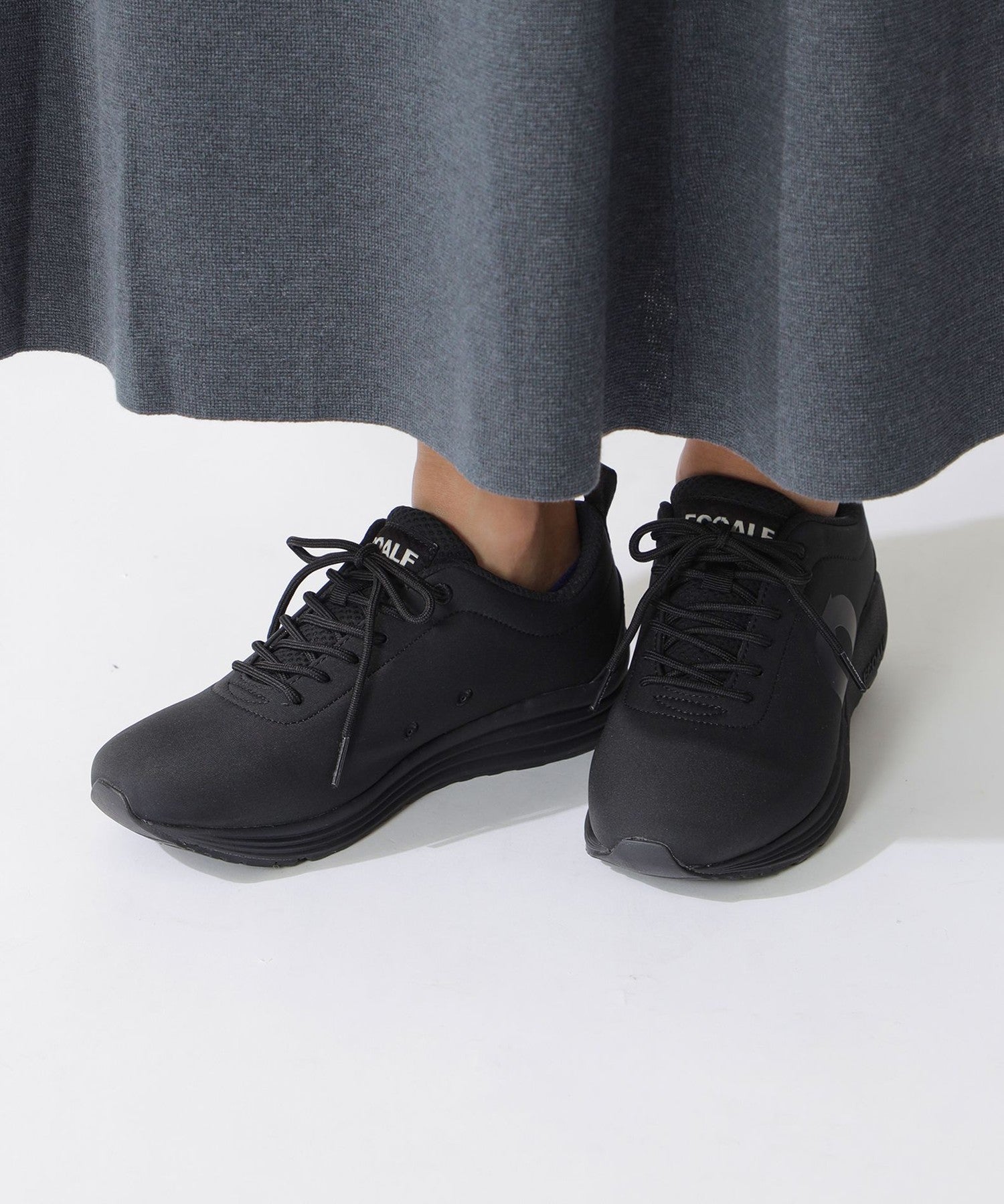 3651-4243860240__I,40,