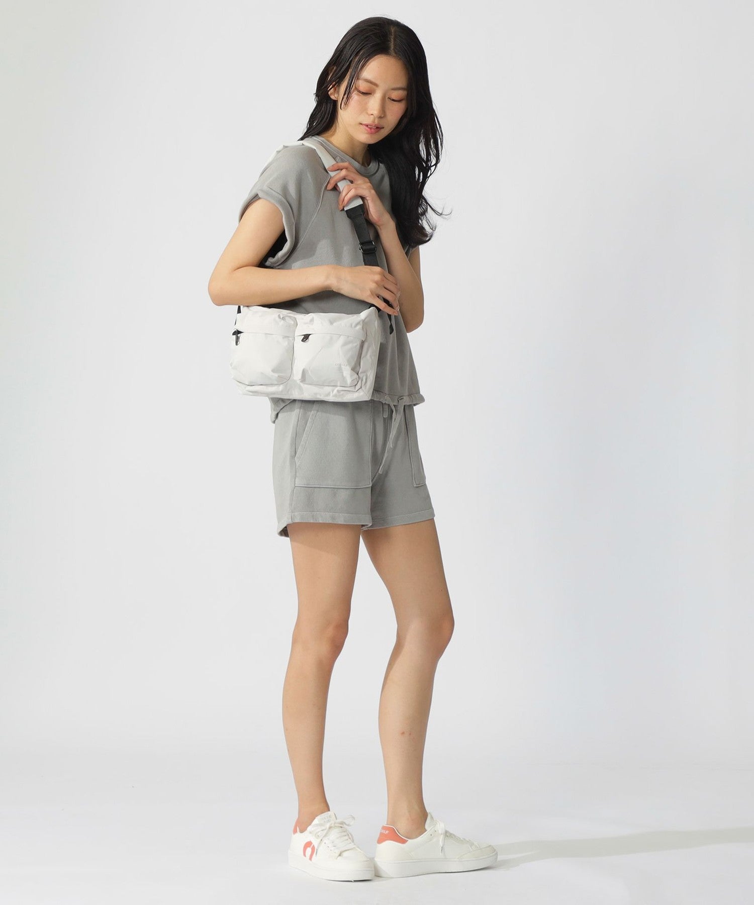 3651-4243953313__I,13,