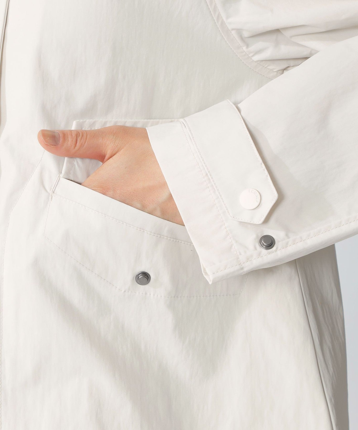 3651-42F1472403__S,03,